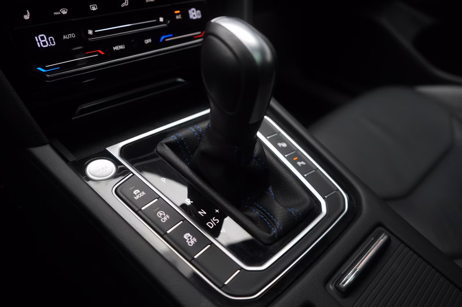 (B-013) Volkswagen Arteon Shooting Brake R 2.0 TSI 4Motion DSG Lede - Image 13