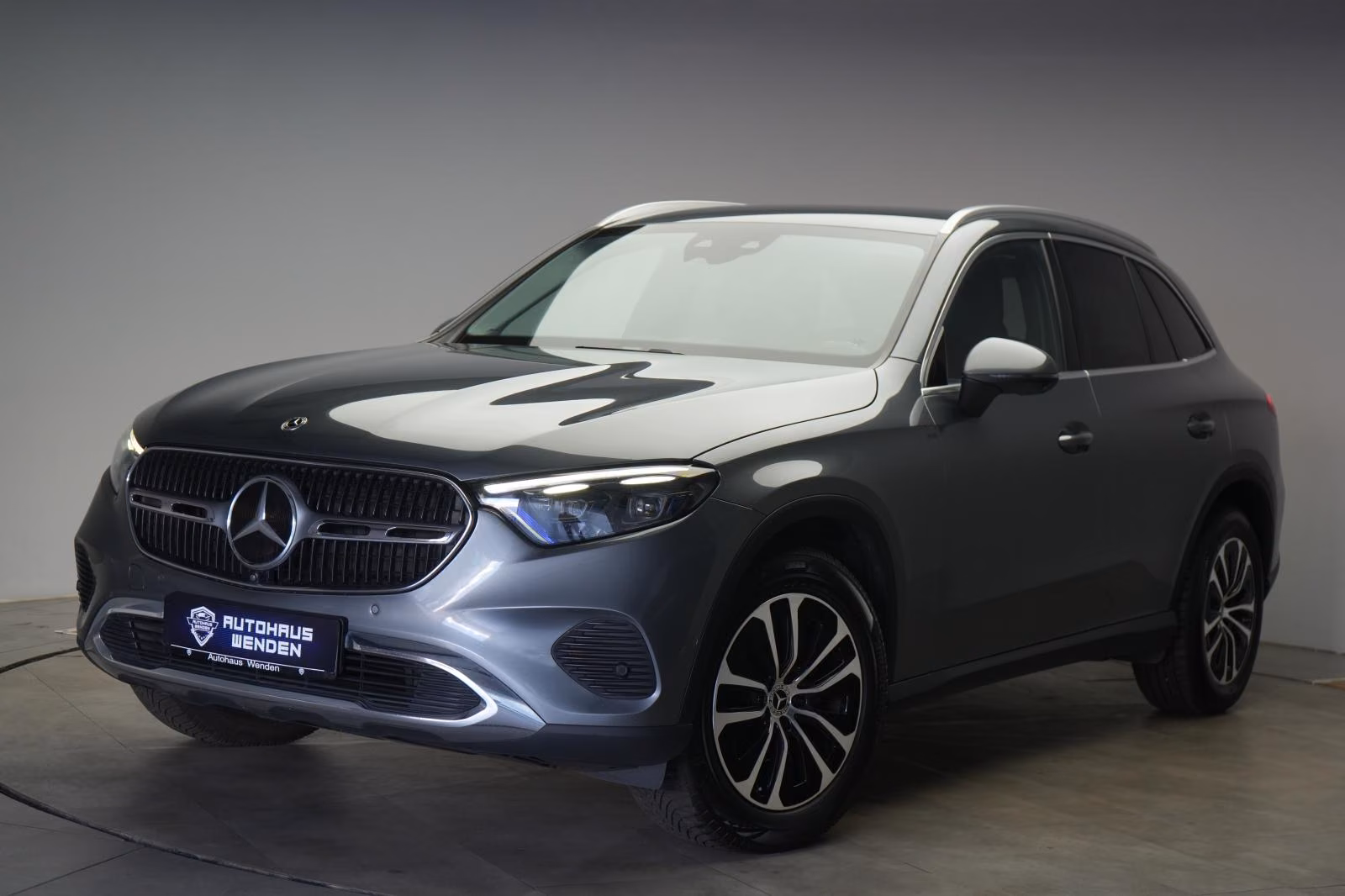 (B-172) Mercedes-Benz GLC 220 d 4Matic 9G-Tronic Avantgarde Leder/Di - Image 3