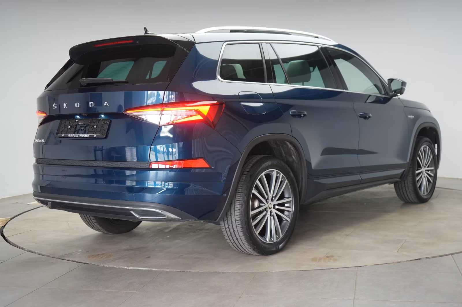 (B-255) Skoda Kodiaq 2.0 TDI DSG L&K Leder/ACC/Kamera/Canton/P - Image 5