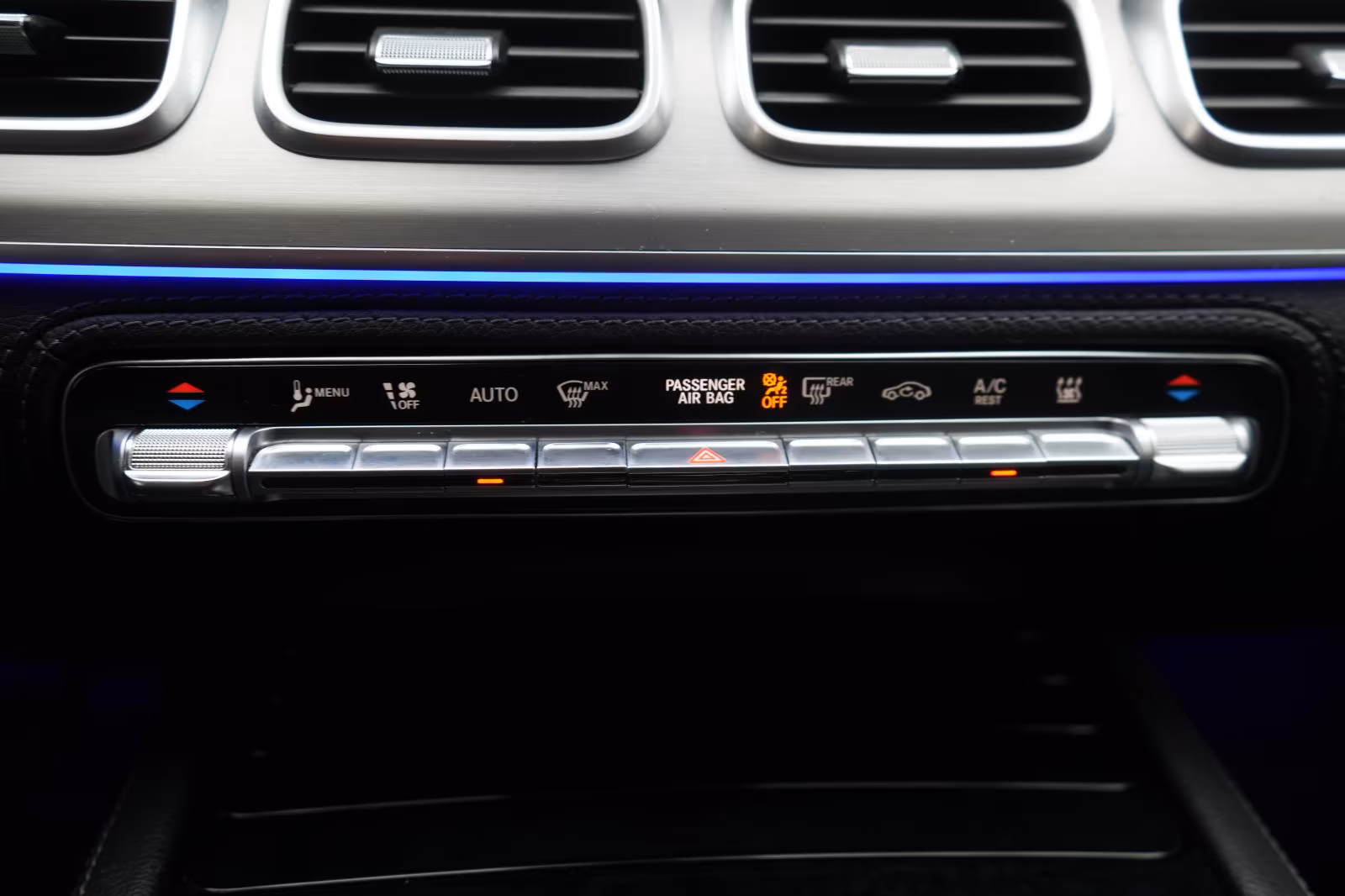(B-732) Mercedes-Benz GLE 300 d 4Matic 9G-Tronic - Image 12