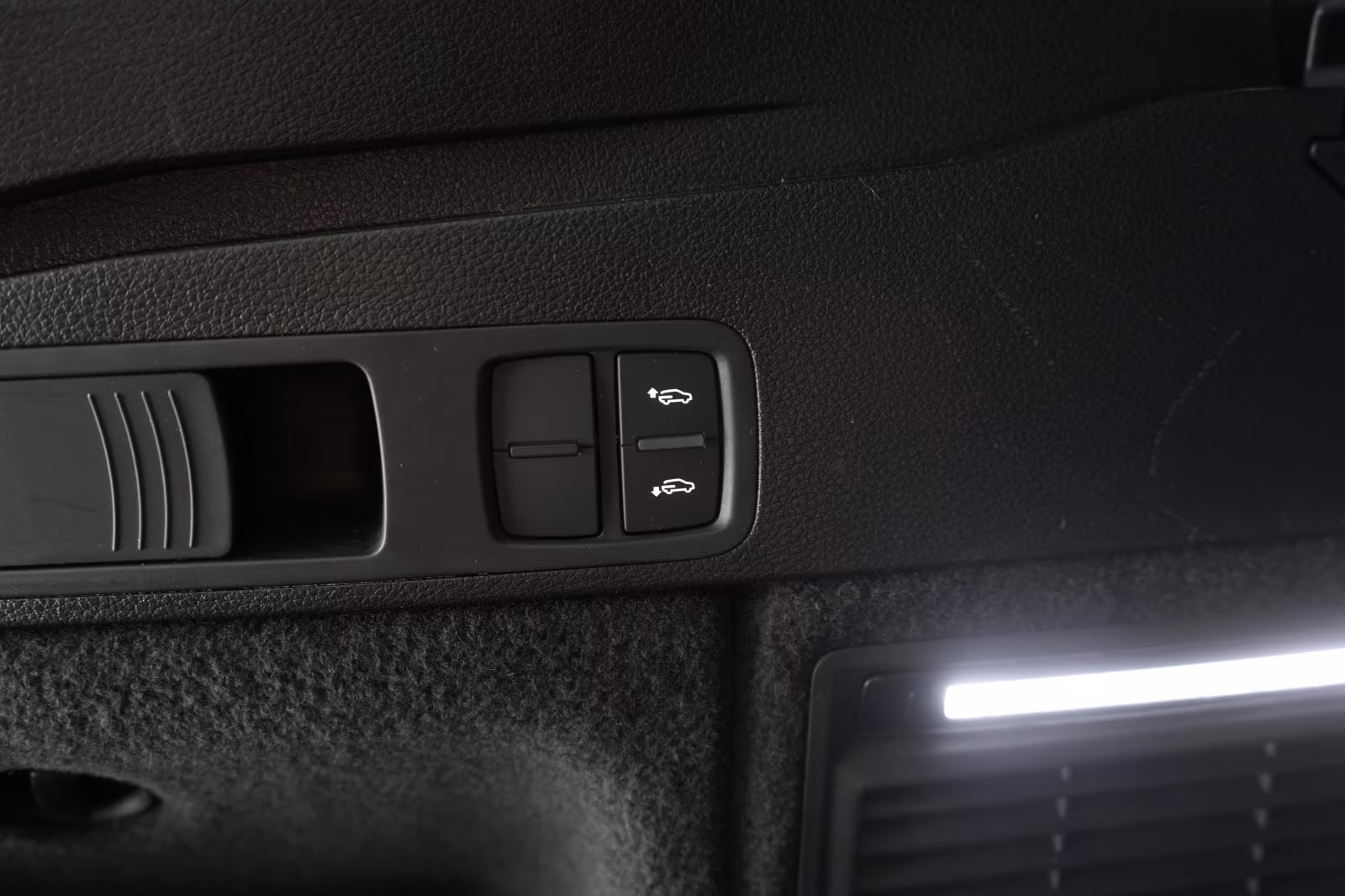 (B-205) Audi(Hybrid) Q5 50 TFSIe quattro S tronic S-Line HuD/Kamera/M - Image 26