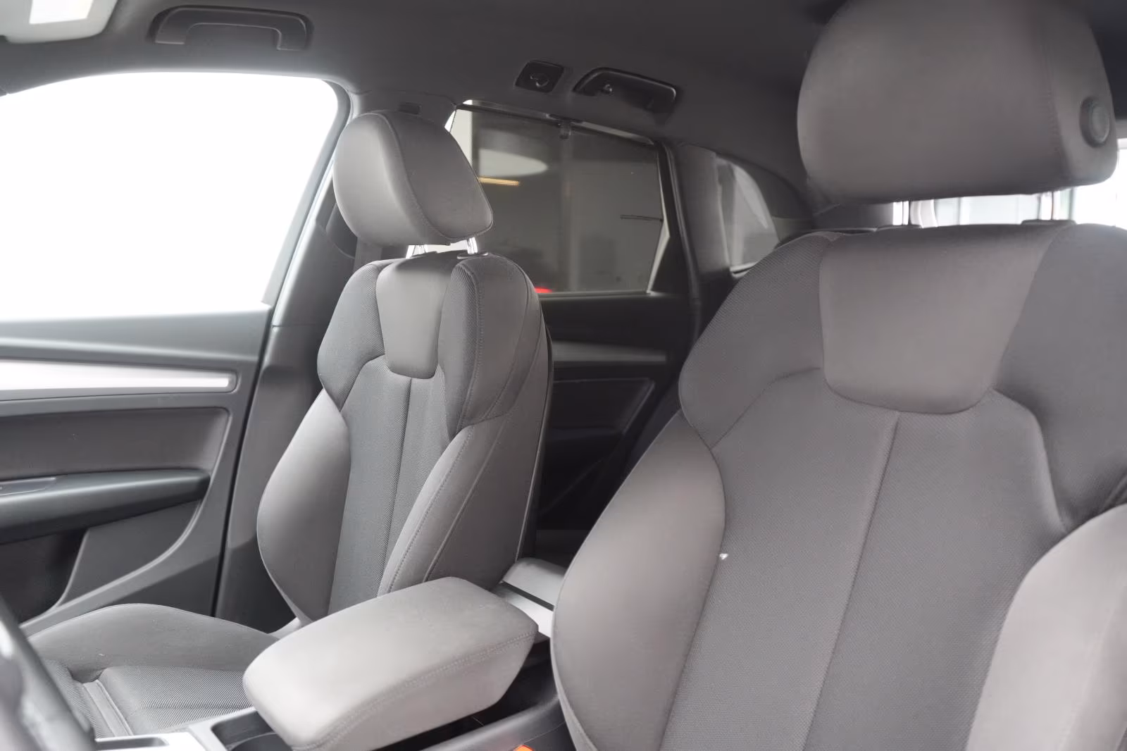 (B-508) Audi(Hybrid) Q5 50 TFSIe quattro S tronic advanced Navi/Temp/ - Image 7
