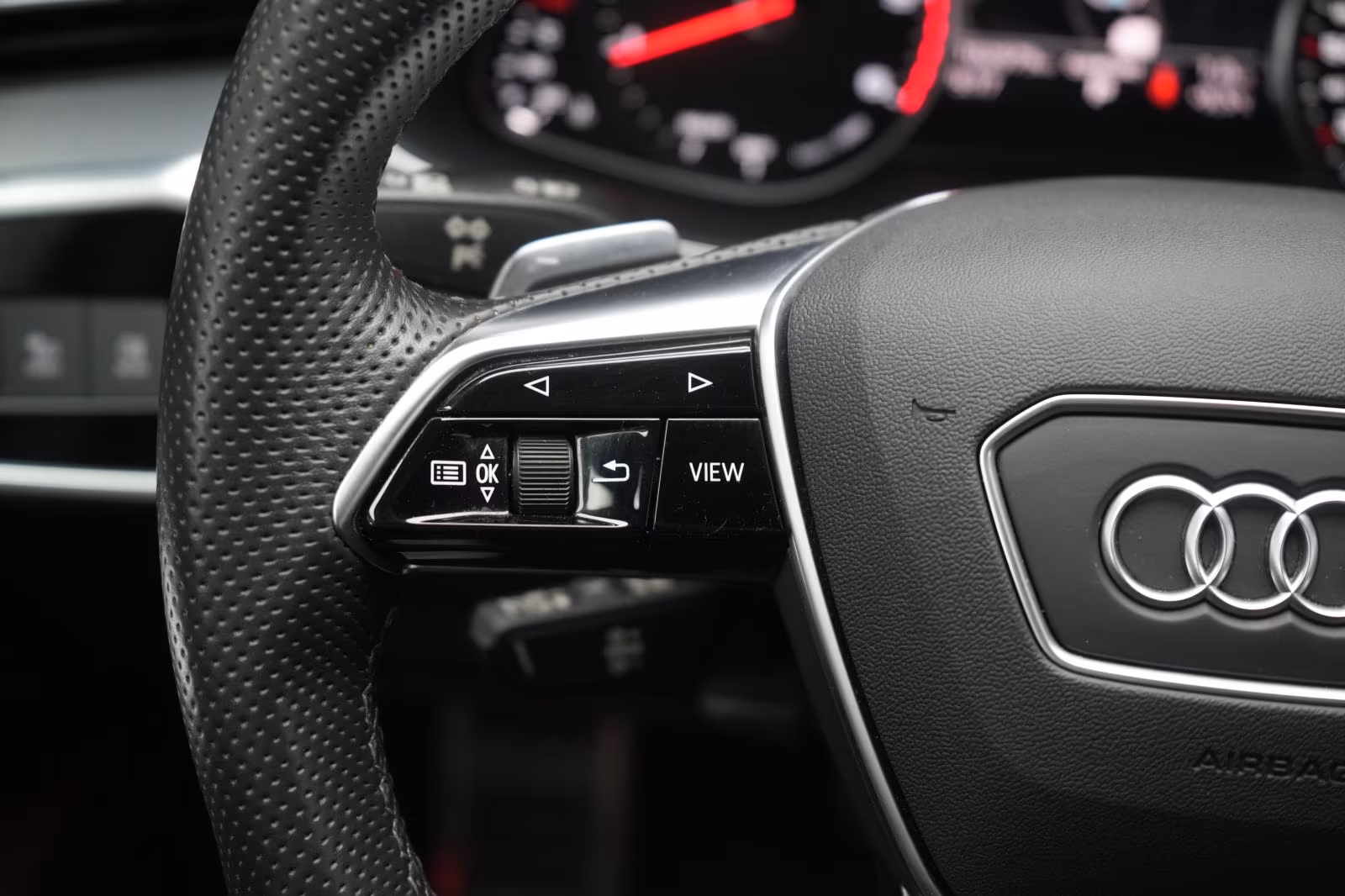 (B-109) Audi A6 45 TDI quattro S tronic S line CarPlay/Temp/K - Image 22