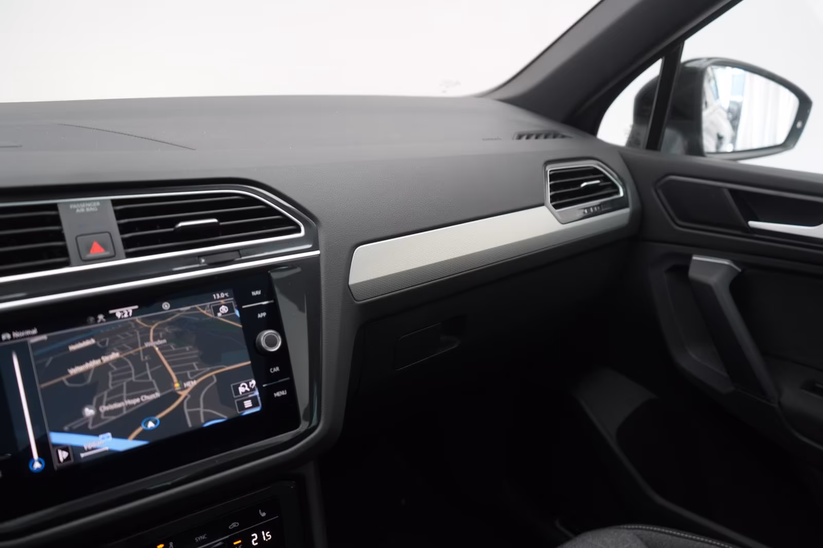 (B-504) Volkswagen Tiguan 1.5 TSI Life Move ACC/Kamera/Pano/Virtual - Image 14