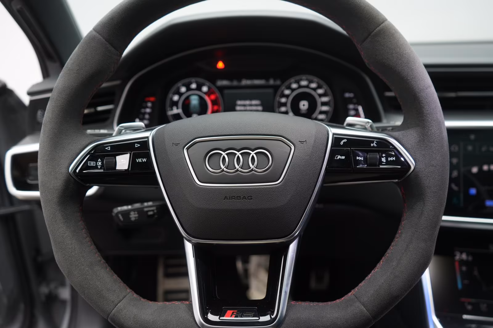 (B-471) Audi RS6 4.0 TFSI quattro Leder/Keramik/ACC/HUD/Pano/ - Image 20