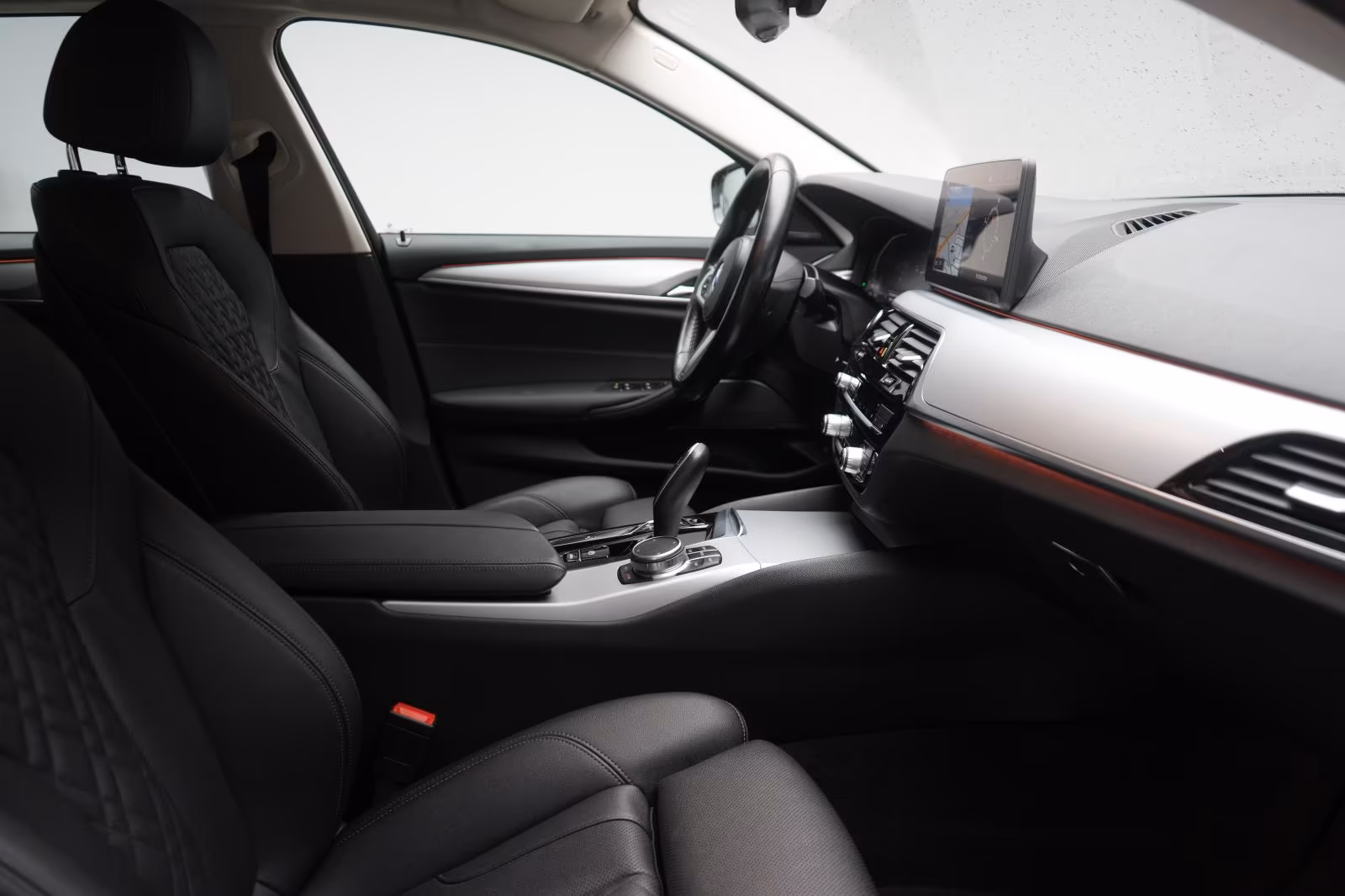 (B-585) BMW 520 d Touring M Sport Leder/ACC/Kamera/Virtual/H - Image 9