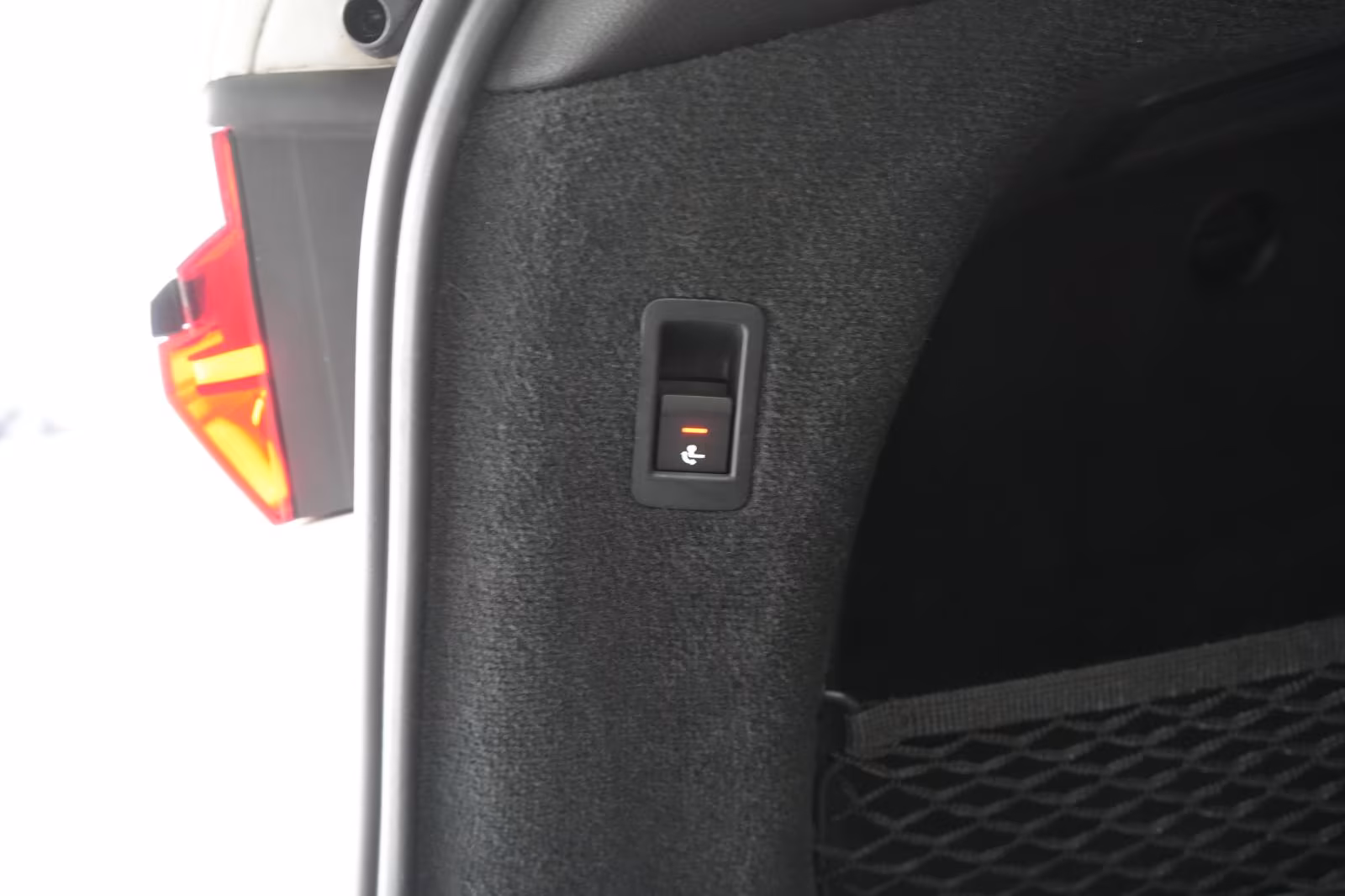 (B-109) Audi A6 45 TDI quattro S tronic S line CarPlay/Temp/K - Image 26