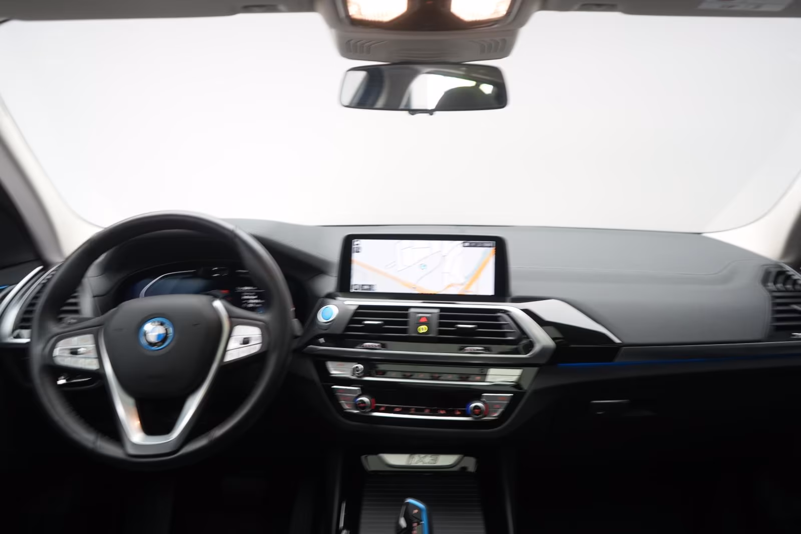 (B-434) BMW iX3 Inspiring Leder/ACC/Kamera/Pano/Virtual/Lane - Image 17