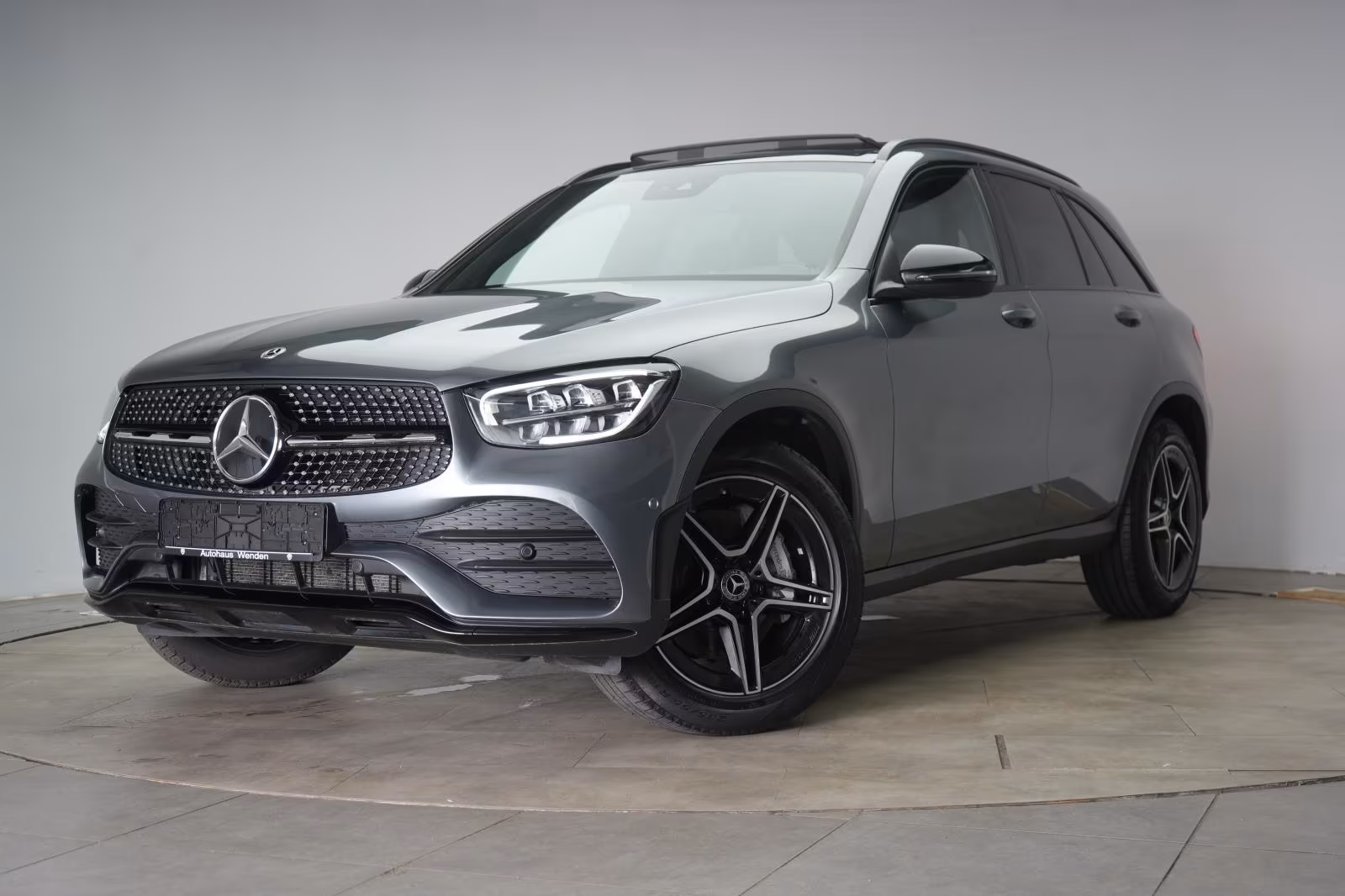 (B-284) Mercedes-Benz GLC 300 4Matic AMG Temp/Kamera/Virtual/Pano/AHK/ - Image 3