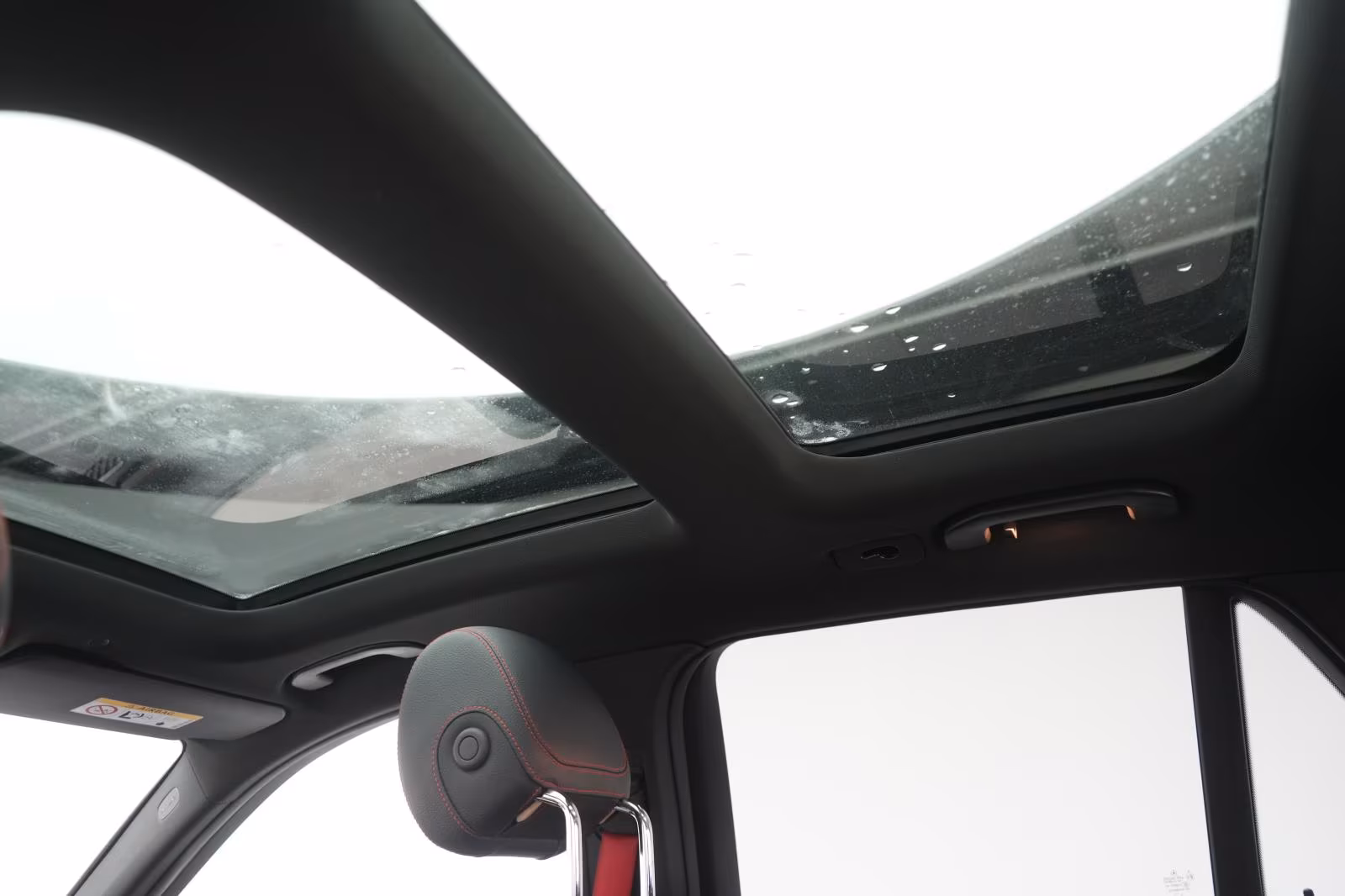 (B-681) Mercedes-Benz GLC 300 d 4Matic 9G-Tronic AMG Line Plus Distron - Image 12