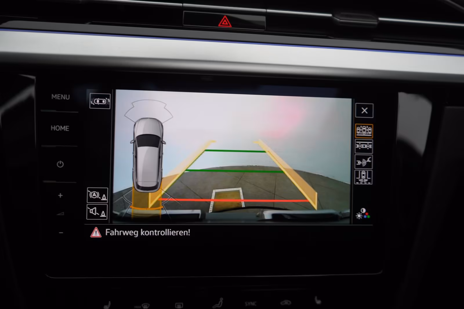 (B-605) Volkswagen Arteon Shooting Brake 2.0 TDI 4Motion DSG R-Line - Image 16