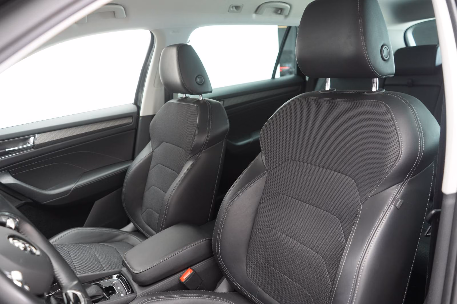 (B-056) Skoda Kodiaq 2.0 TDI 4x4 DSG Style ACC/Kamera/Virtual/ - Image 7