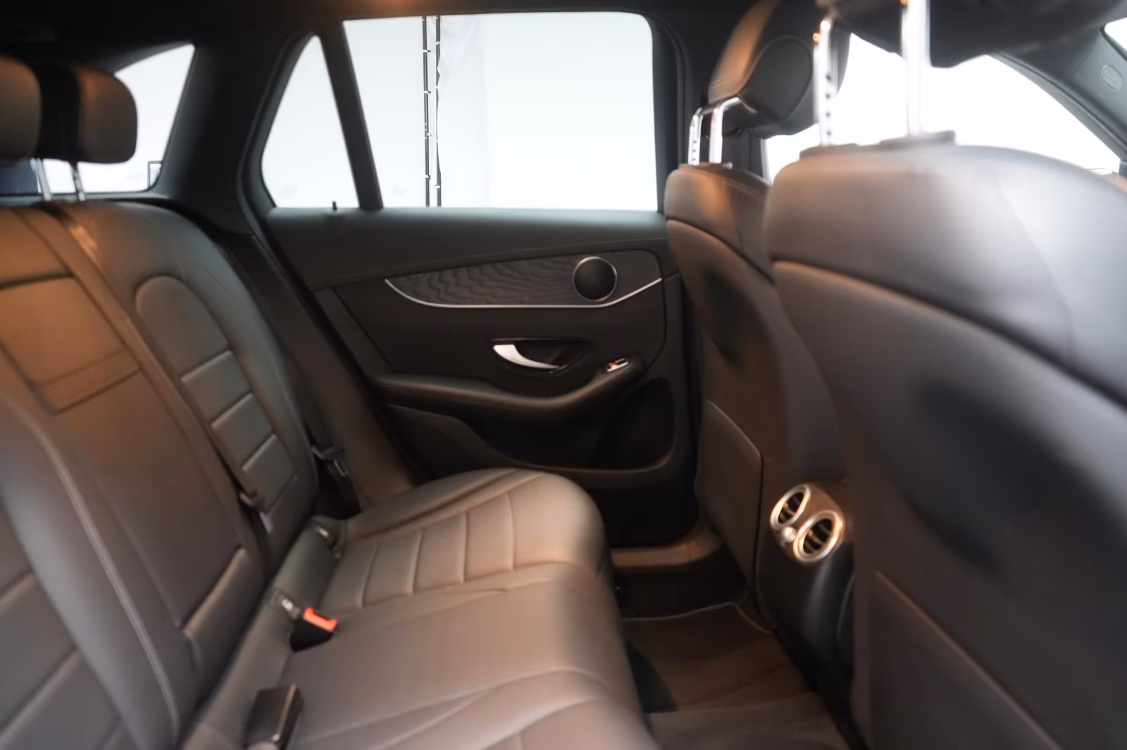 (B-230) Mercedes-Benz(Hybrid) GLC 300 de 4Matic 9G-Tronic Leder/Distronic/Ka - Image 11