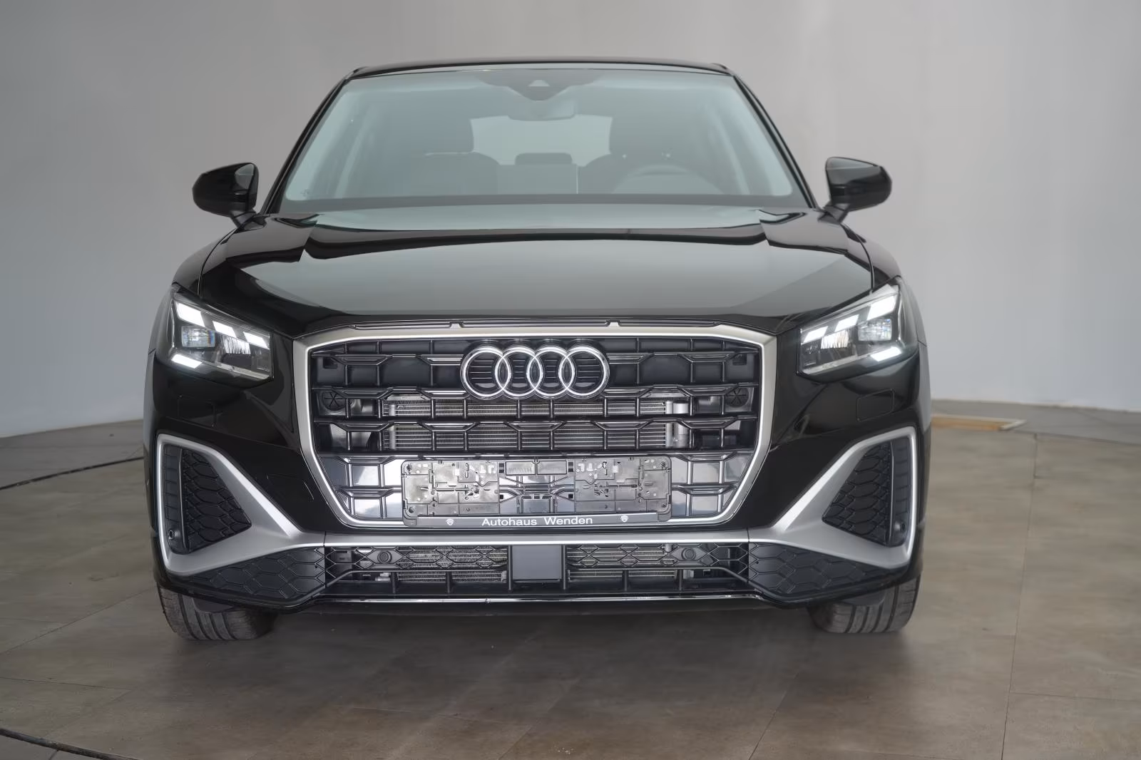 (B-430) Audi Q2 35 TFSI S tronic S line ACC/Kamera/Matrix/Lan - Image 2