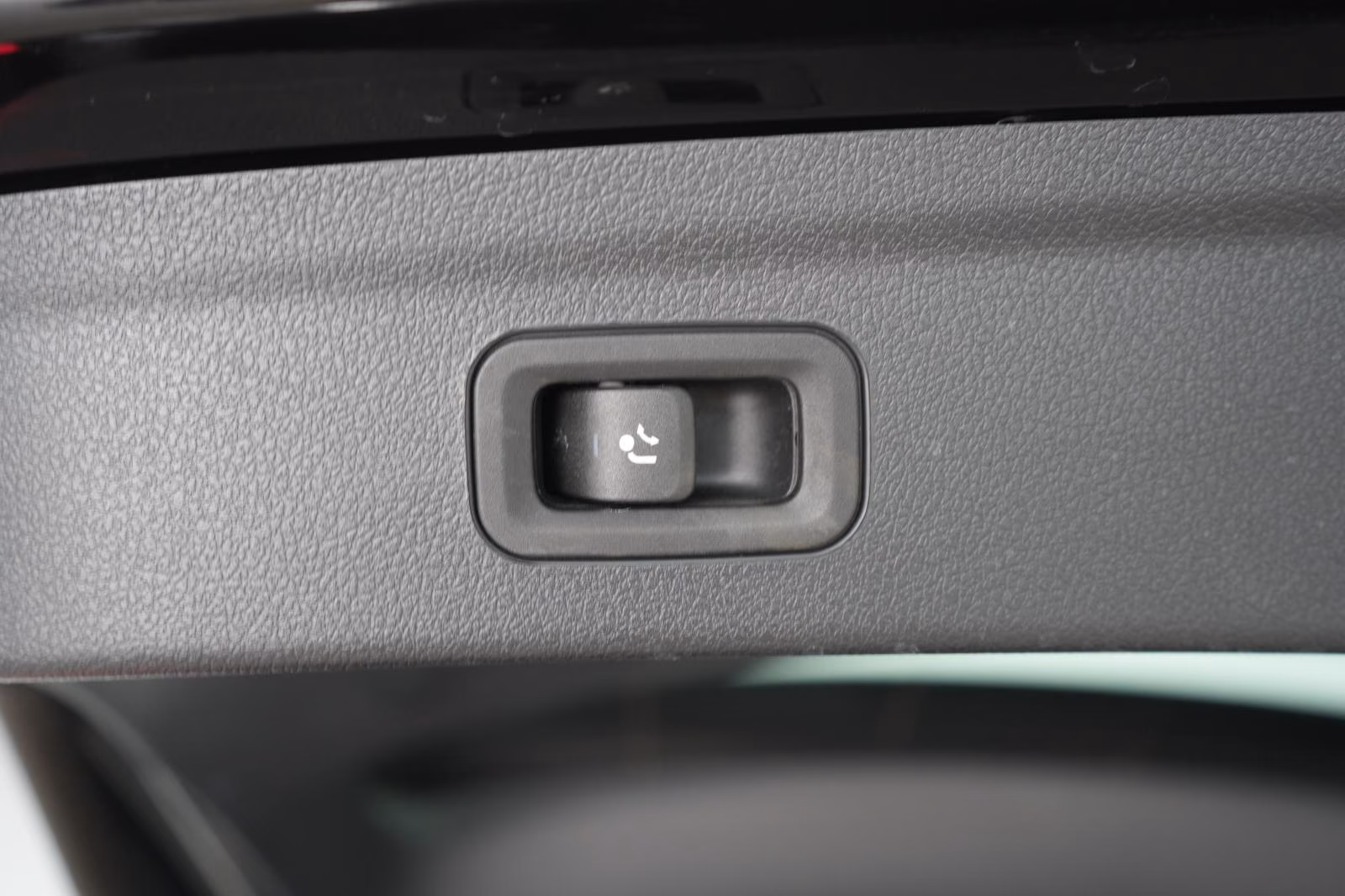 (B-362) Mercedes-Benz GLE 300 d 4Matic 9G-Tronic Leder/HUD/Temp/K - Image 25