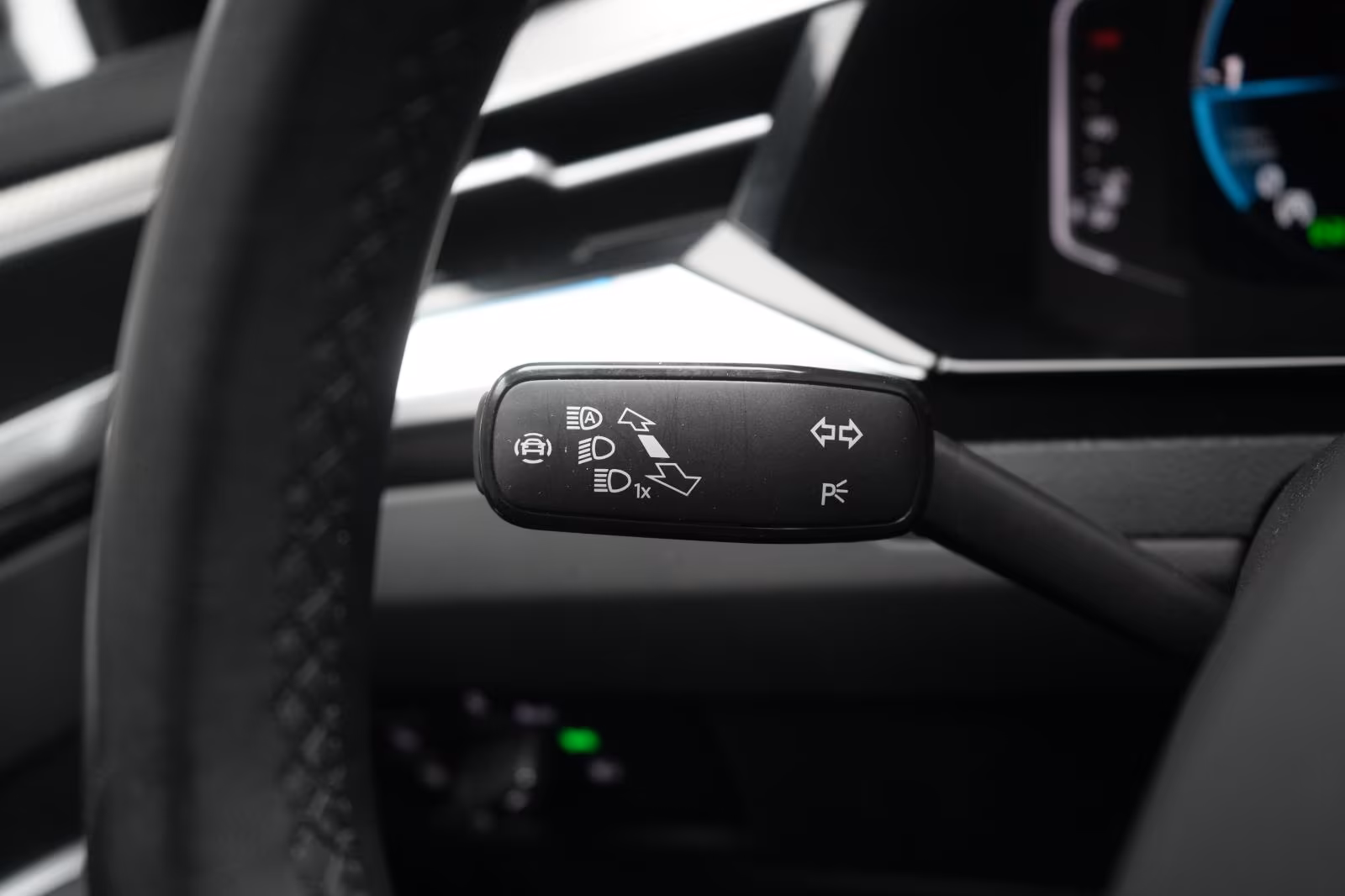 (B-428) Volkswagen Arteon Shooting Brake 2.0 TDI DSG R line Leder/A - Image 16