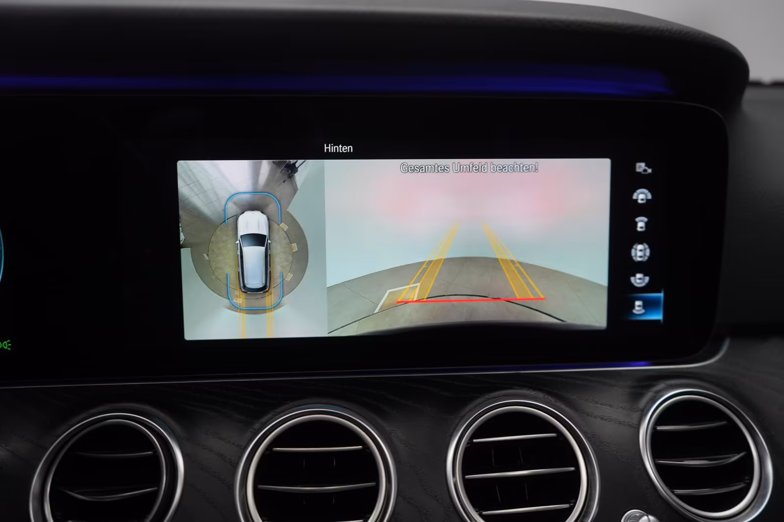 (B-481) Mercedes-Benz(Hybrid) E 300 de T 9G-Tronic AMG Distronic/Kamera/Bur - Image 17