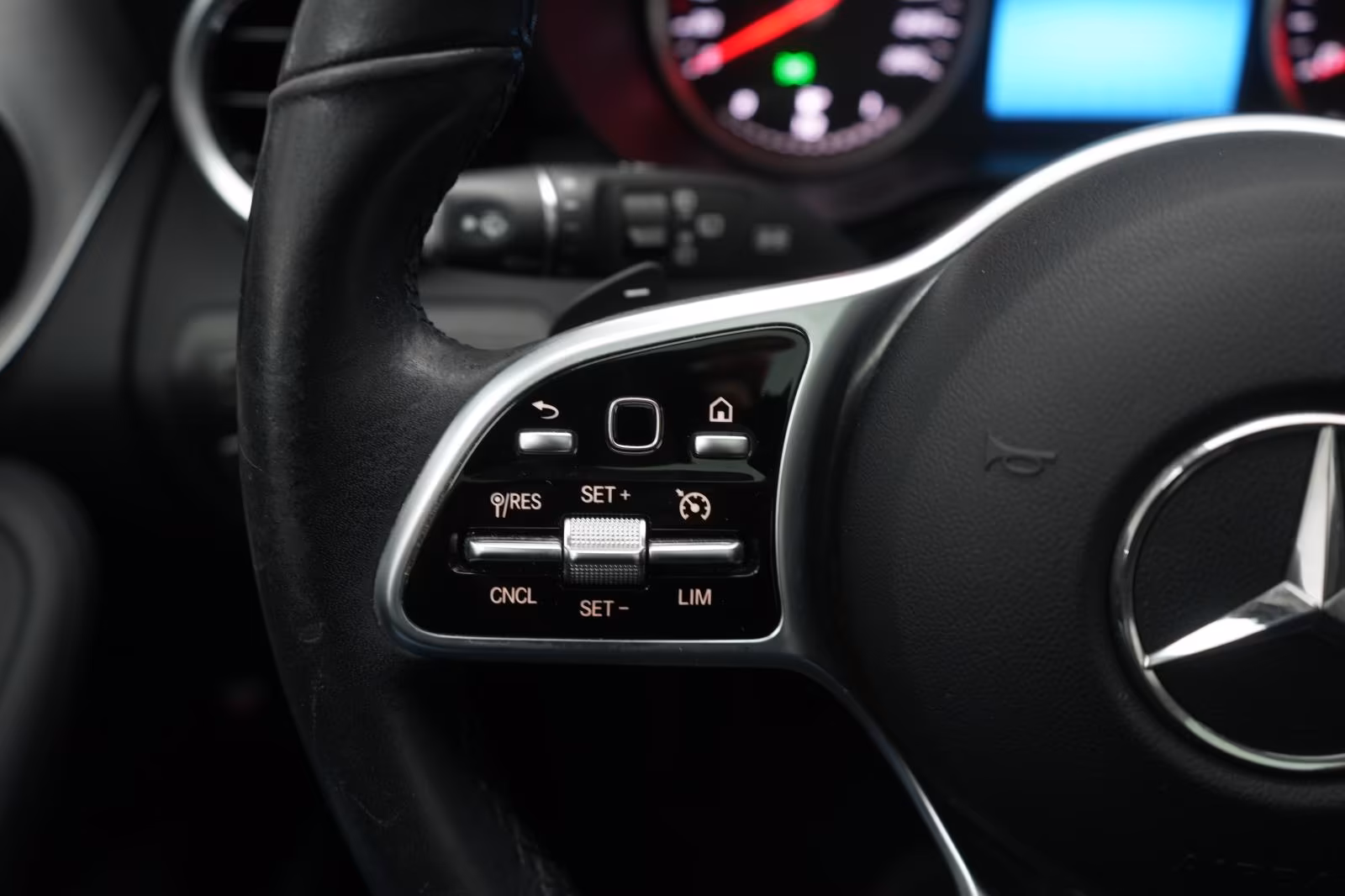 (B-216) Mercedes-Benz(Hybrid) GLC 300 de 4Matic 9G-Tronic Leder/Temp/Kamer - Image 18