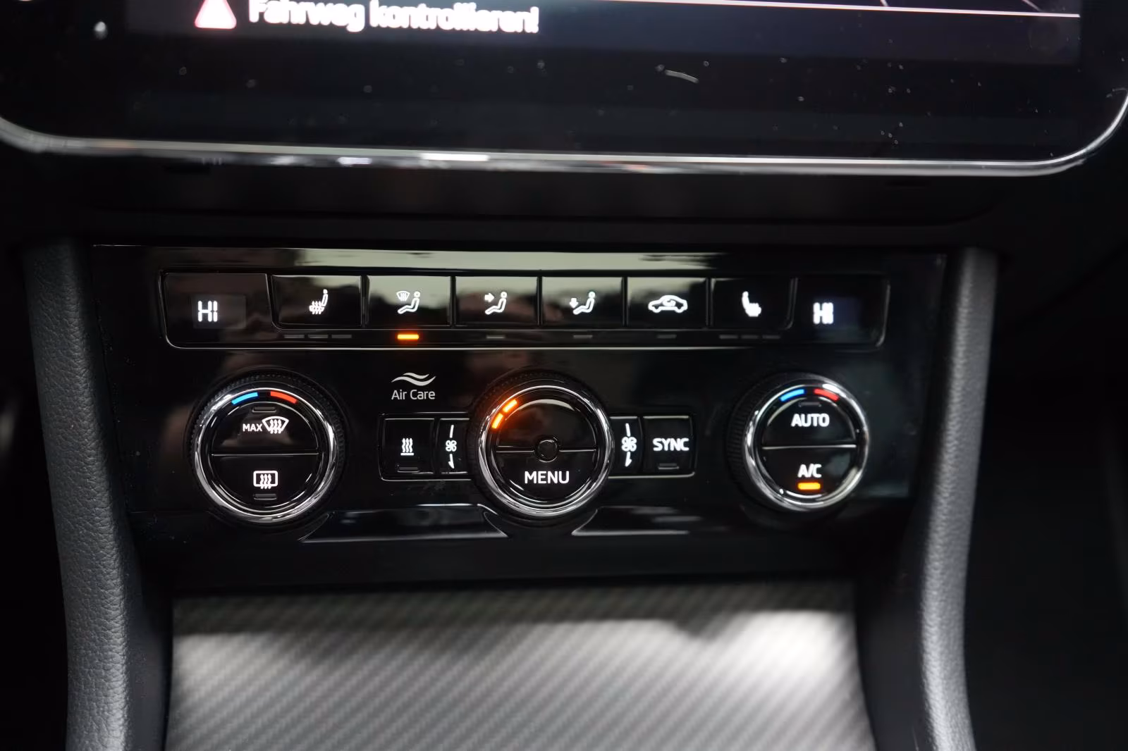 (B-669) Skoda Superb Combi 2.0 TDI DSG Sportline ACC/Virtual/P - Image 15