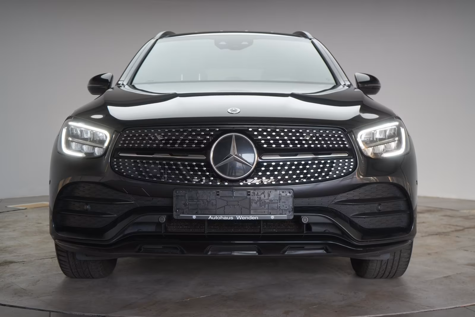 (B-381) Mercedes-Benz GLC 220 d 4Matic 9G-Tronic AMG Distronic/Kamer - Image 2