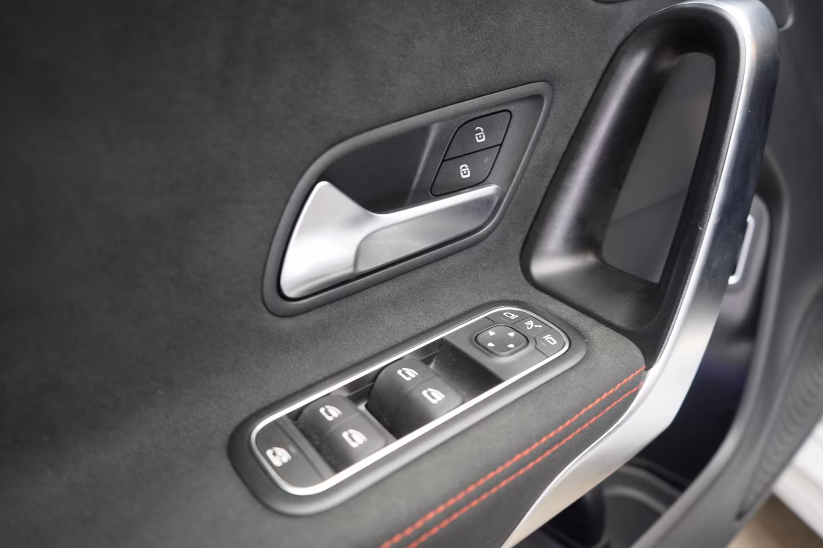 (B-202) Mercedes-Benz CLA 220 Shooting Brake d 8G-DCT AMG Line Adv - Image 17