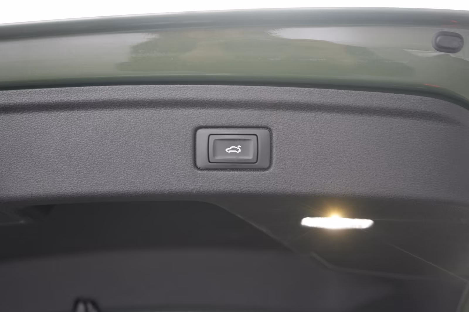 (B-240) Audi A5 45 TFSI quattro S tronic Advanced Temp/Kamera - Image 21