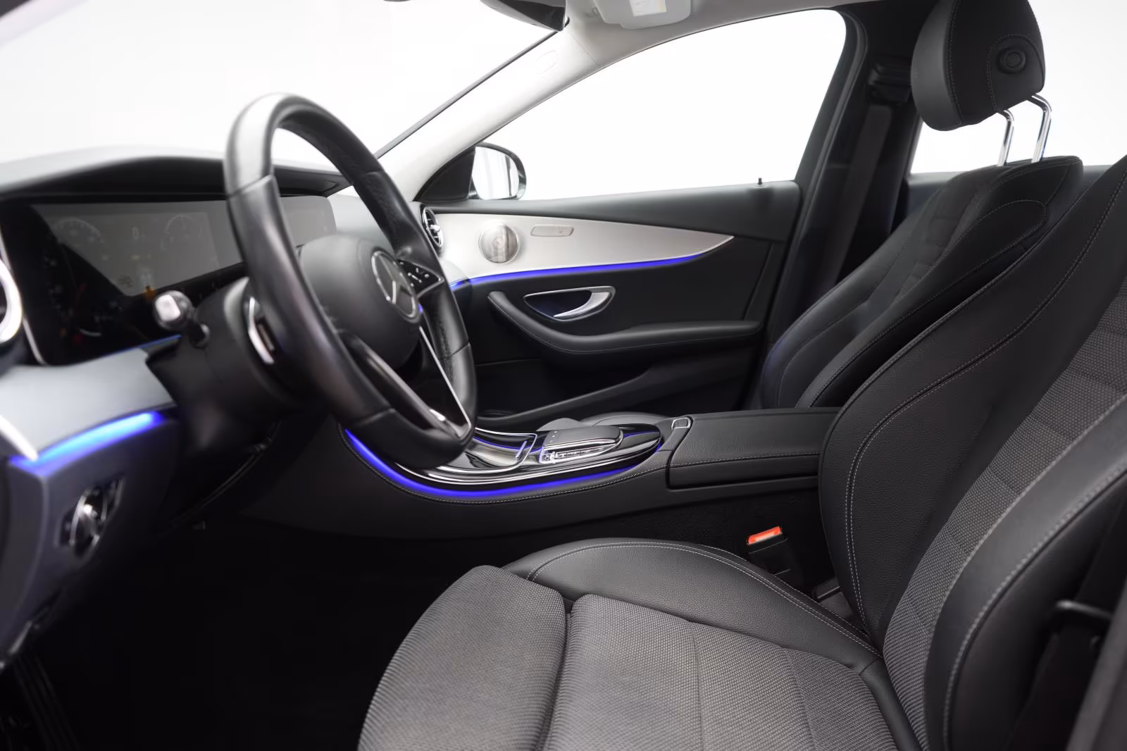 (B-195) Mercedes-Benz E 400 d 4Matic T 9G-Tronic Avantgarde CarPlay/Te - Image 6