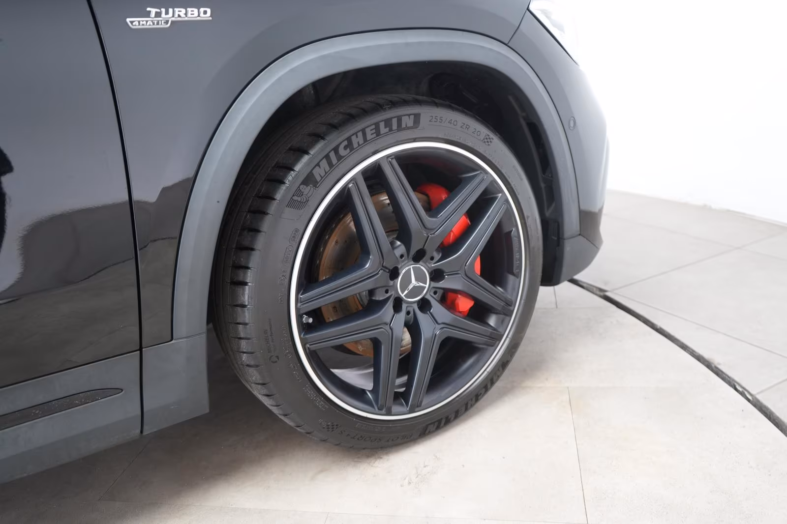 (B-086) Mercedes-Benz GLA 35 AMG 4Matic Pano/STHZ/HUD/360Kamera - Image 29