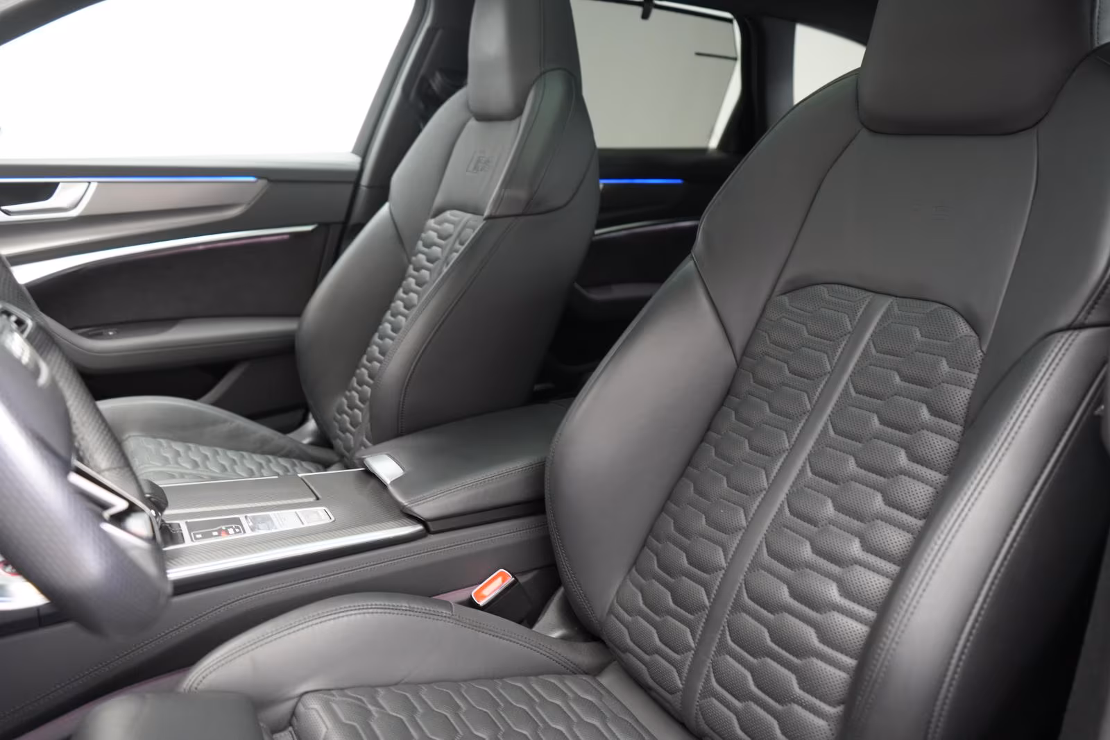 (B-455) Audi RS6 4.0 TFSI quattro B&O/Pano/HUD/Allradlenkung/ - Image 7