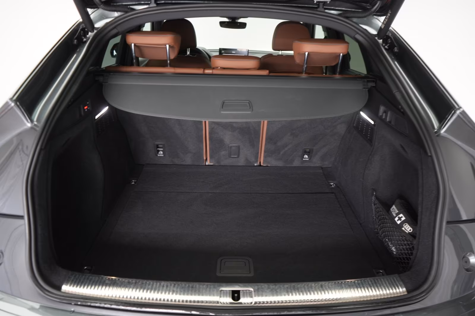 (B-373) Audi Q5 40 TDI Sportback quattro S tronic S line L - Image 16