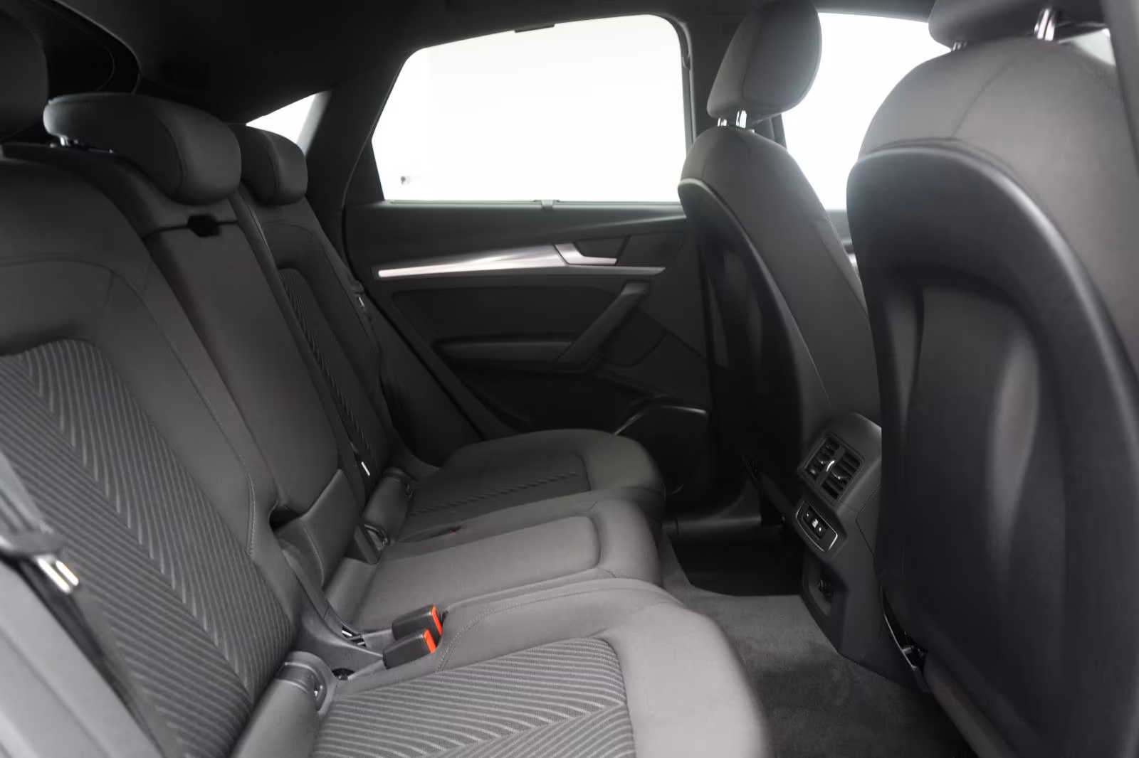 (B-476) Audi Q5(Hybrid) 50 TFSI e quattro S line ACC/Kamera/Virtual/L - Image 11
