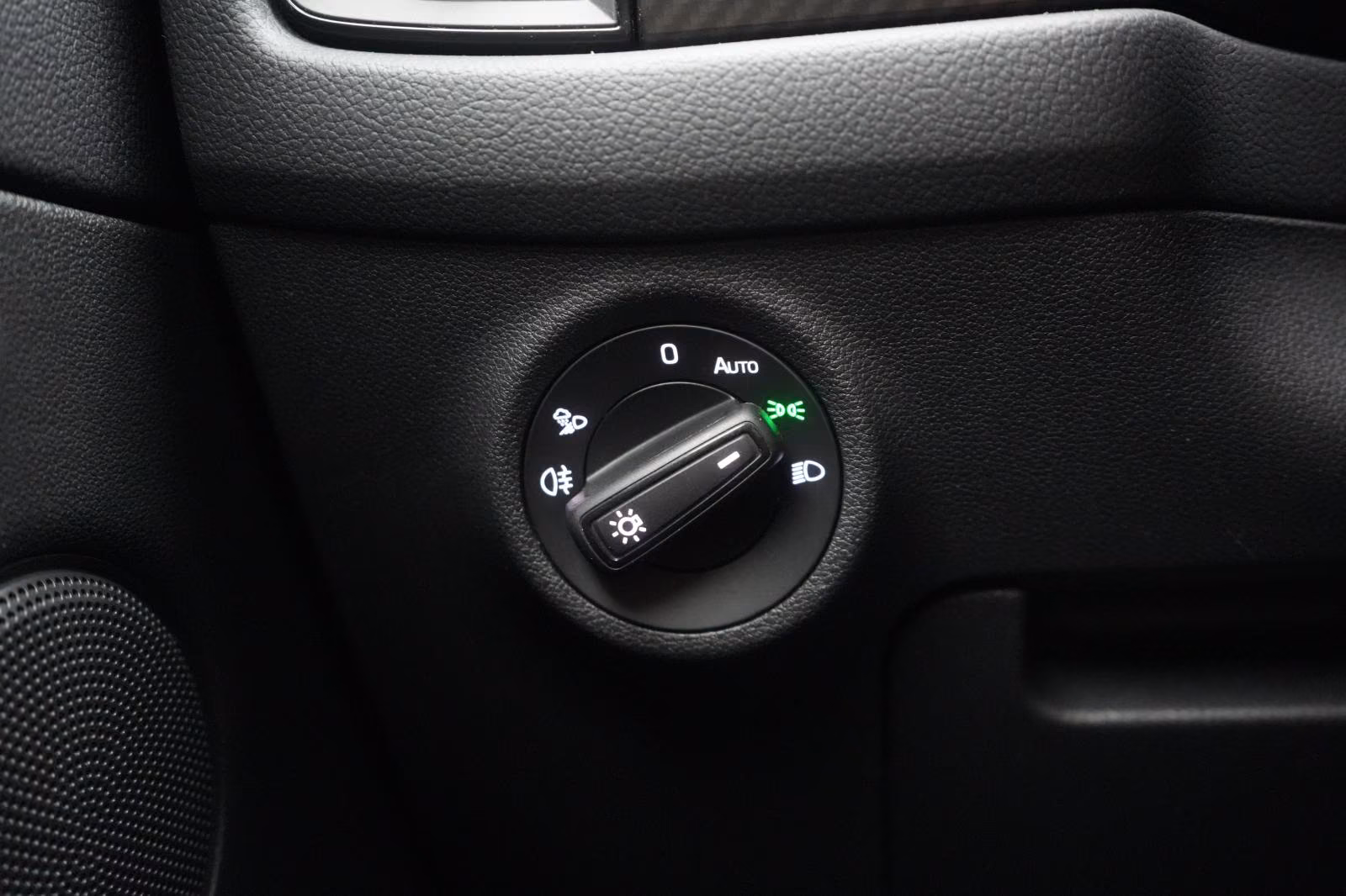 (B-685) Skoda Kodiaq 2.0 TDI 4x4 DSG Sportline ACC/Virtual/AHK - Image 15