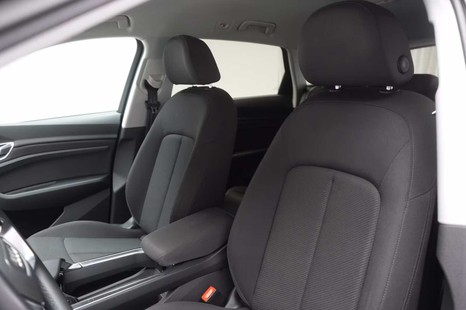 (B-191) Audi e-tron 55 electric quattro Temp/Kamera/Virtual/L - Image 7