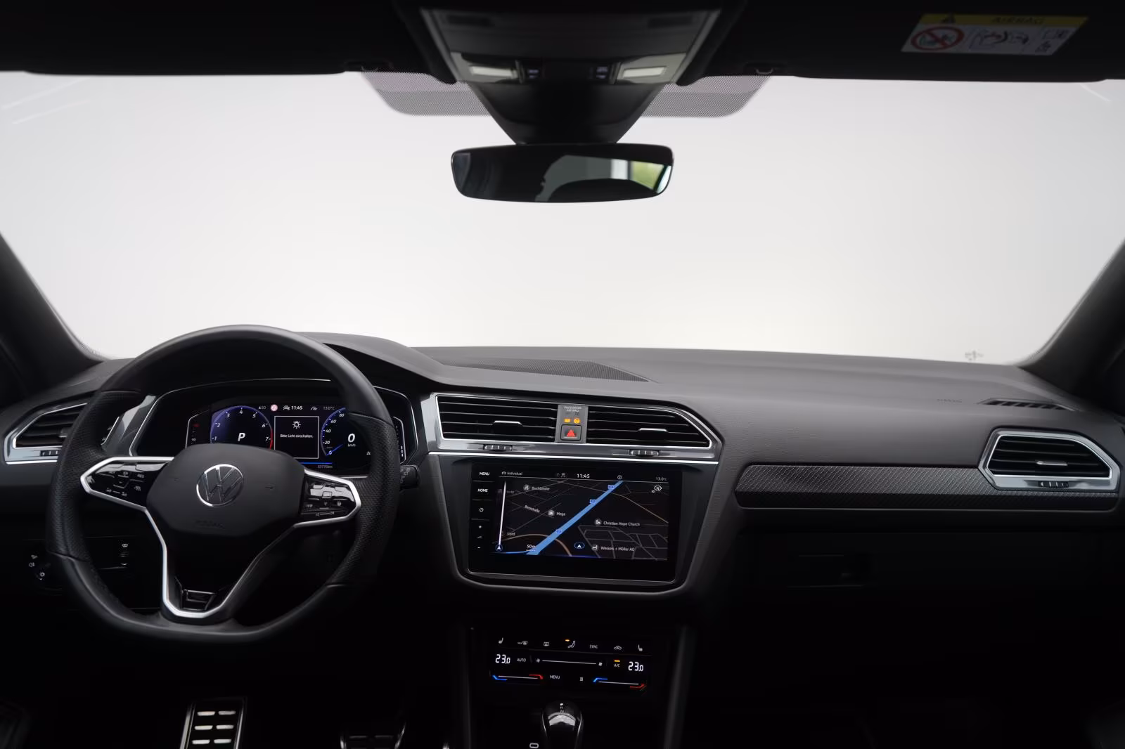 (B-537) Volkswagen Tiguan Allspace 2.0 TSI 4Motion DSG R-Line ACC/K - Image 12