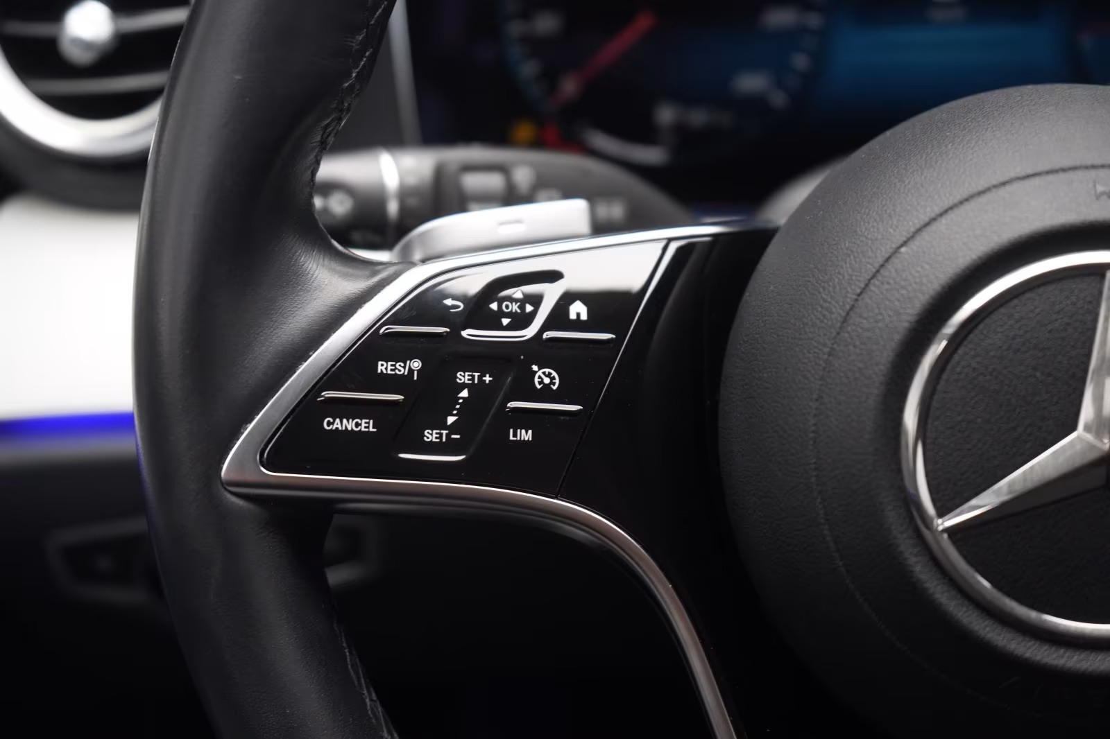 (B-195) Mercedes-Benz E 400 d 4Matic T 9G-Tronic Avantgarde CarPlay/Te - Image 12