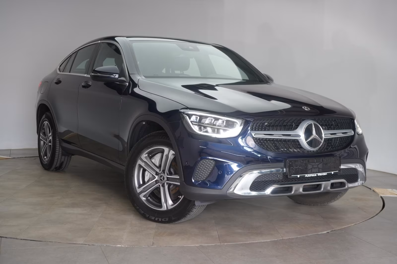 (B-713) Mercedes-Benz(Hybrid) GLC 300 de 4Matic Leder/Temp/Kamera/AHK - Image 1
