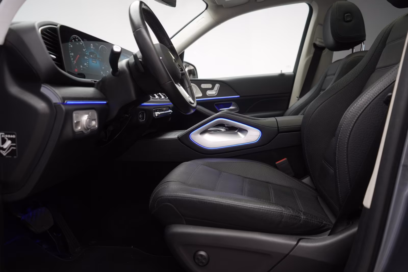 (B-696) Mercedes-Benz(Hybrid) GLE 350 de 4Matic 9G-Tronic AMG Leder/Distroni - Image 6