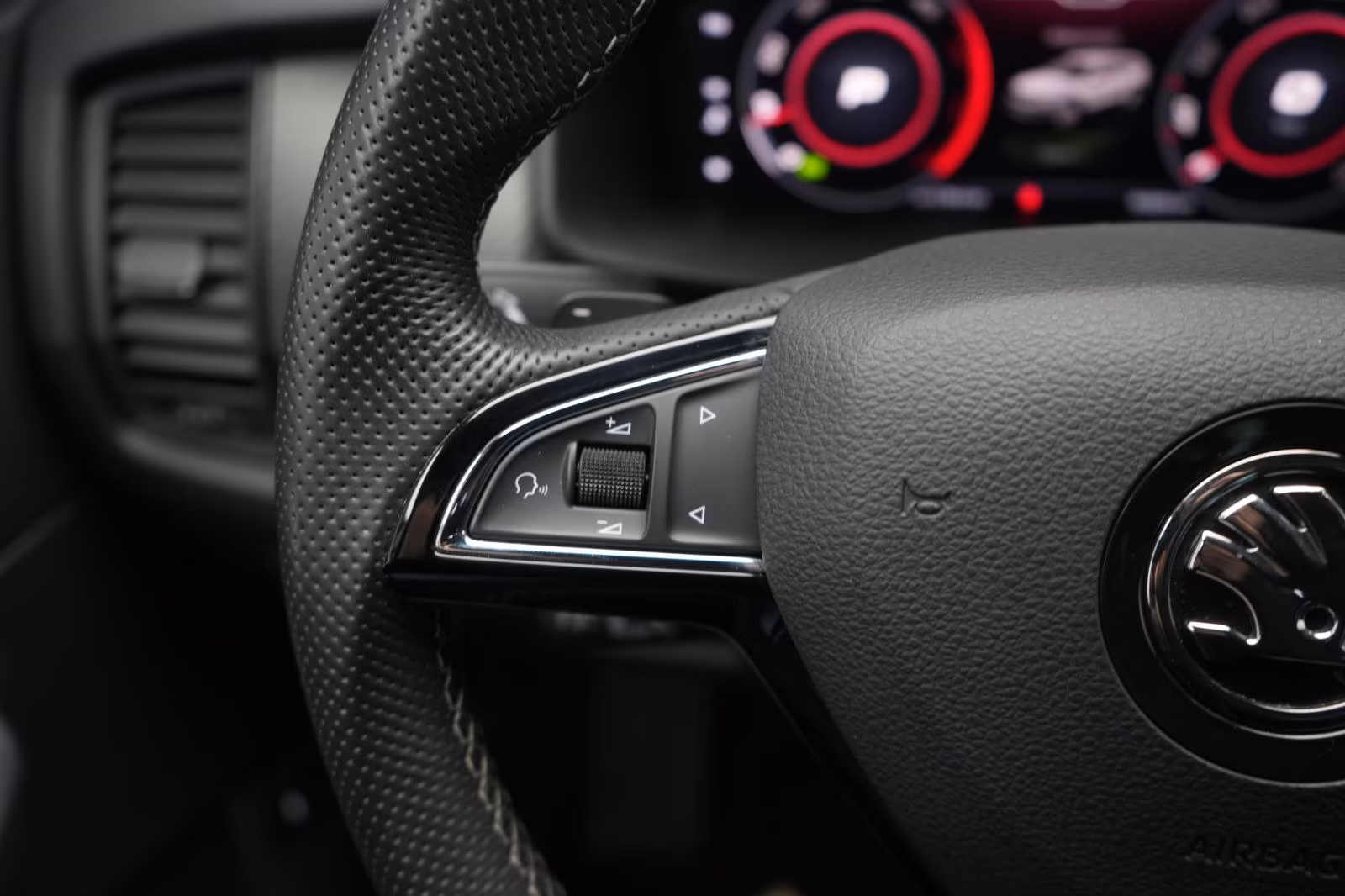 (B-513) Skoda Kodiaq 2.0 TDI 4x4 DSG Sportline ACC/Kamera/Virt - Image 12