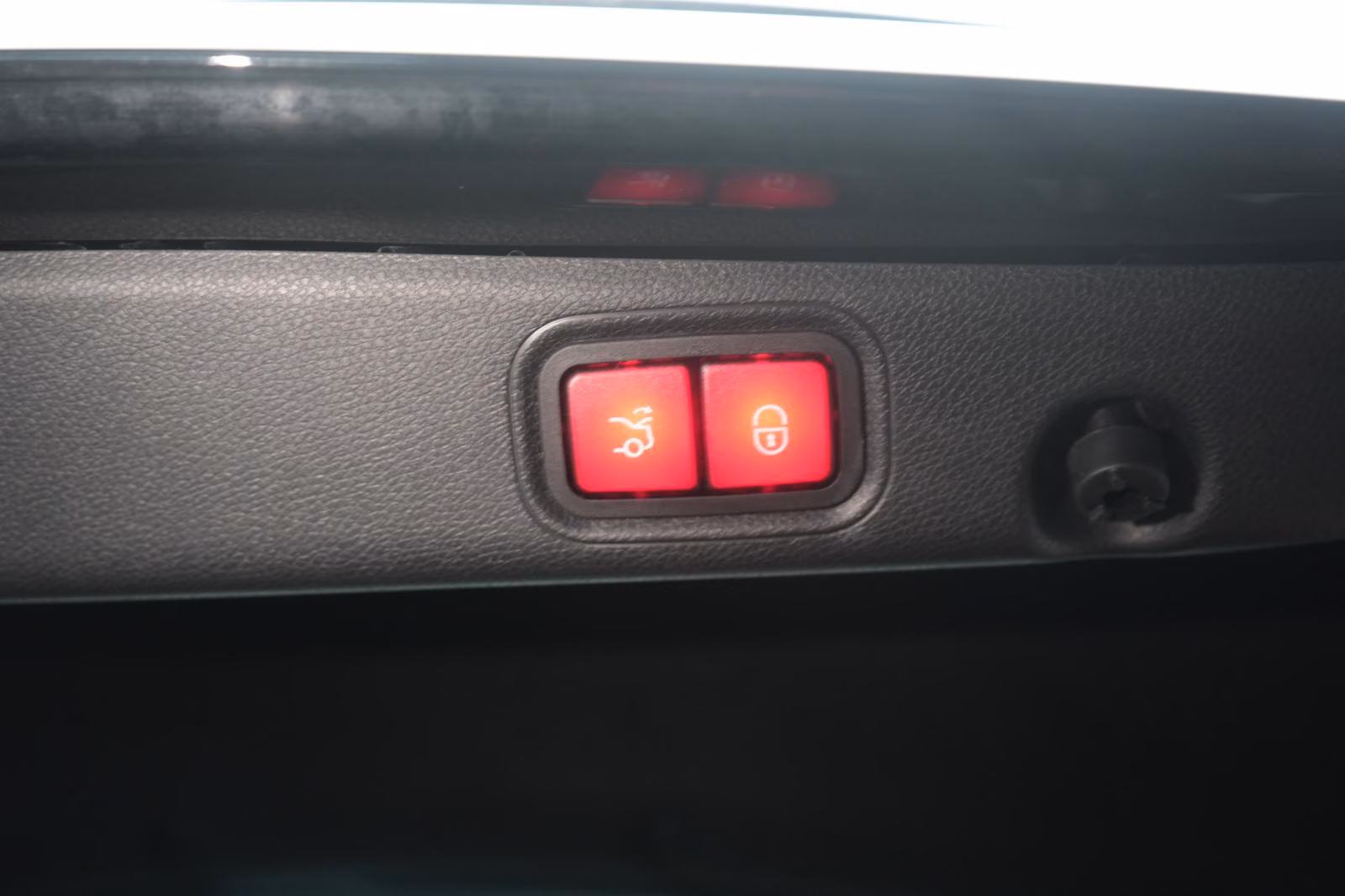(B-094) Mercedes-Benz(Hybrid) E 300 de 9G-Tronic Exclusive Leder/Distronic/Bur - Image 28