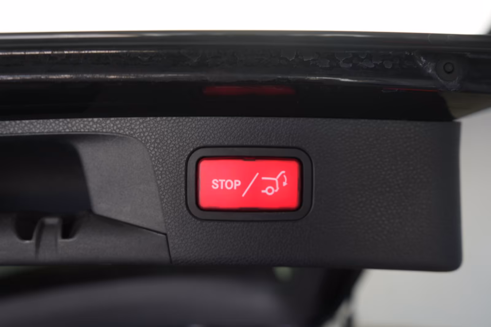 (B-468) Mercedes-Benz(Hybrid) E 300 de T 9G-Tronic AMG Distronic/Kamera/Pan - Image 24