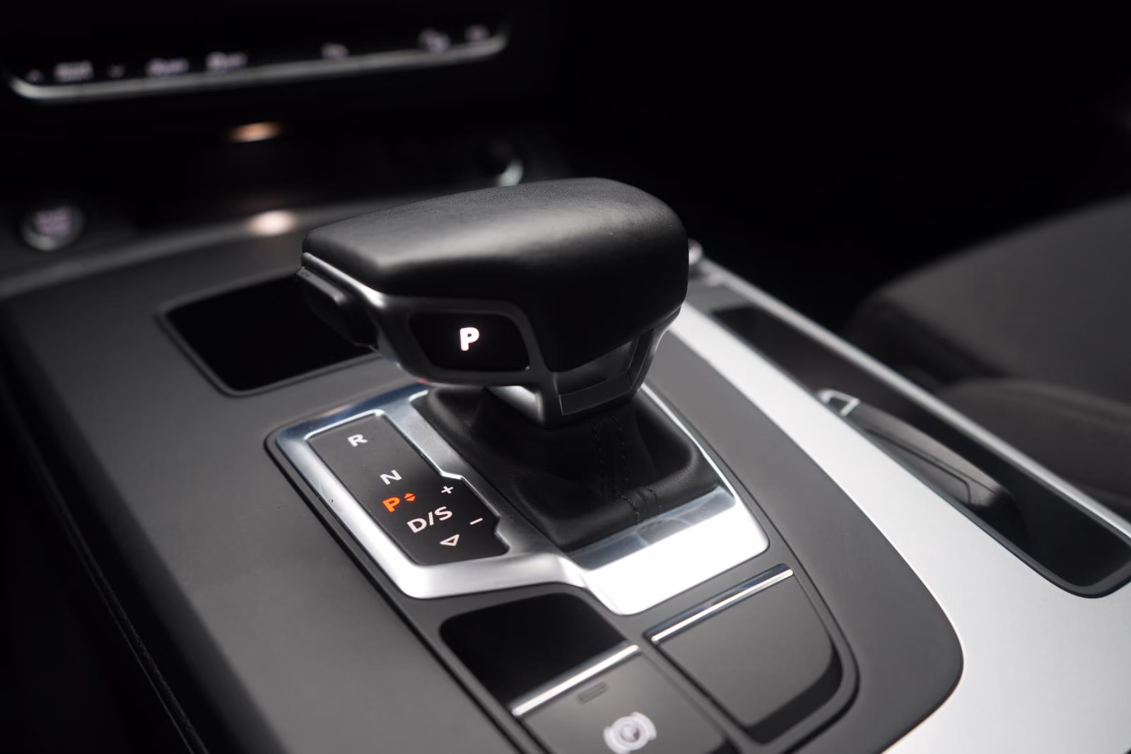 (B-001) Audi Q5 40 TDI quattro S tronic Temp/Kamera/Virtual/L - Image 12