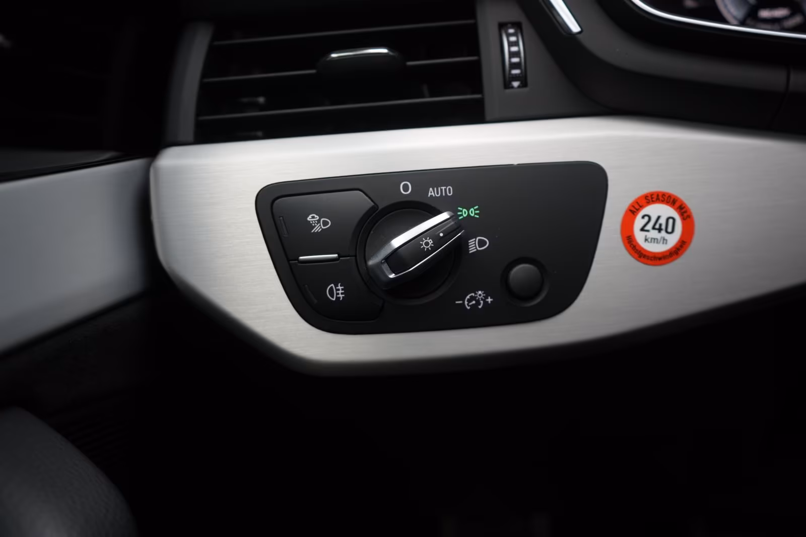 (B-606) Audi A4 40 TFSI S tronic S line ACC/Kamera/Virtual/B& - Image 15