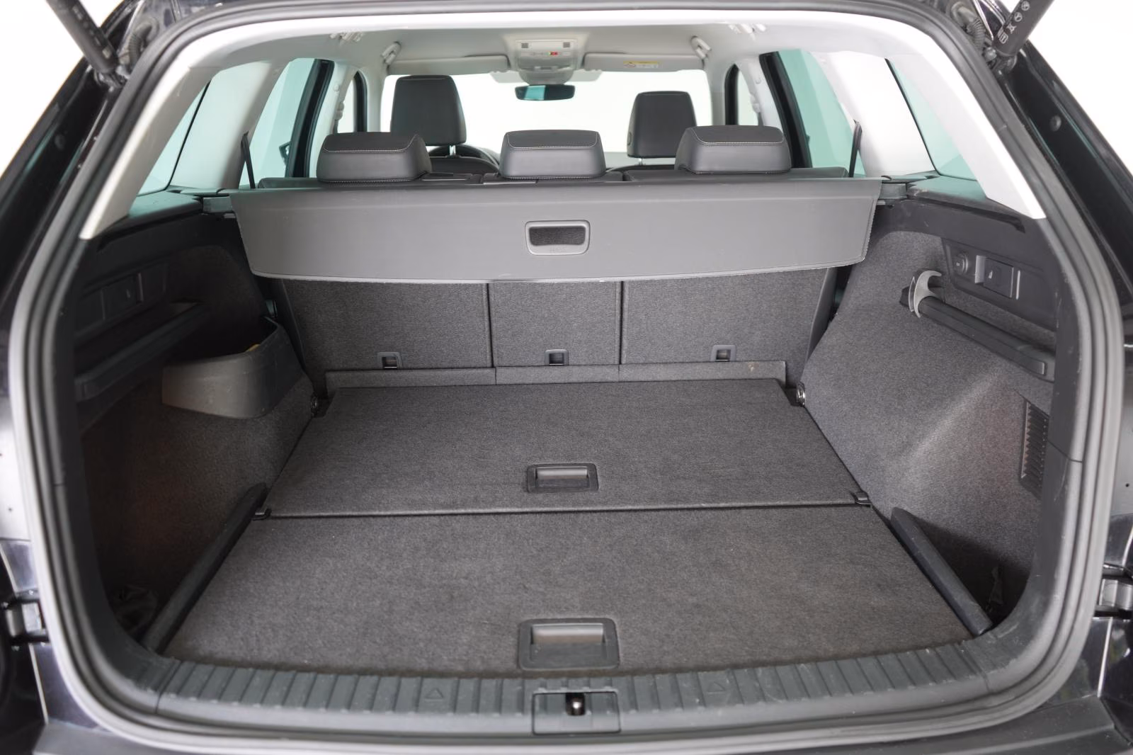 (B-056) Skoda Kodiaq 2.0 TDI 4x4 DSG Style ACC/Kamera/Virtual/ - Image 28