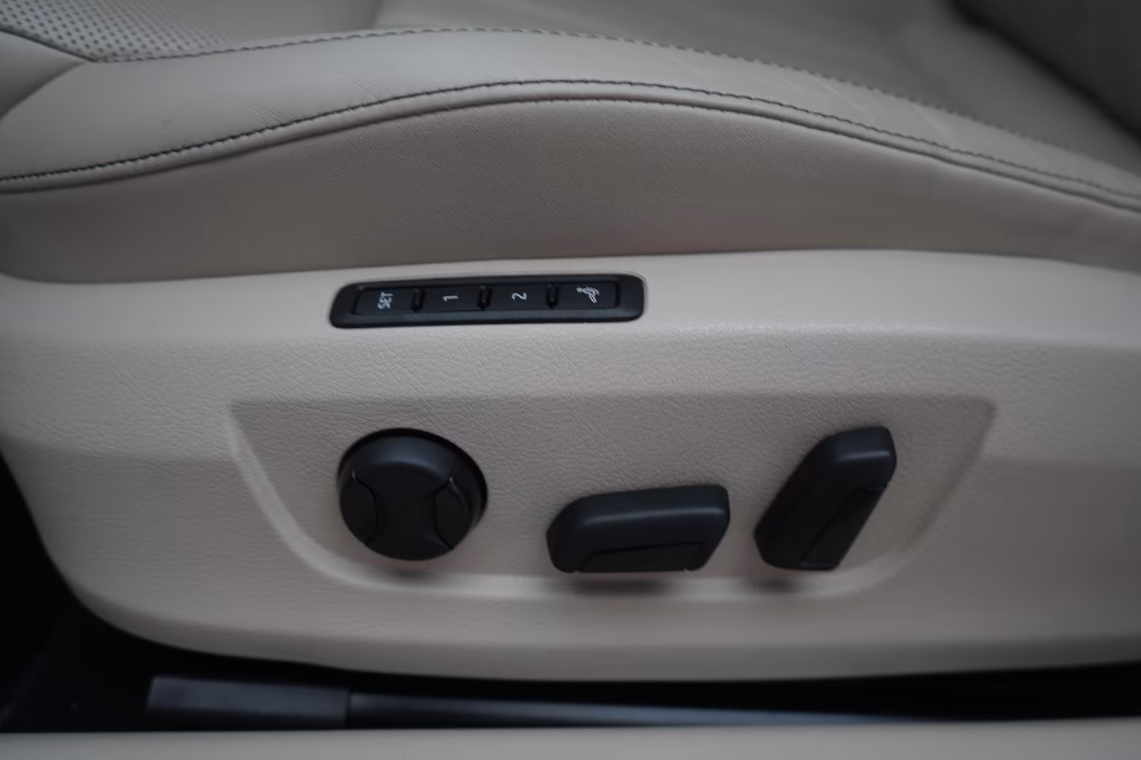 (B-671) Skoda Superb Combi 2.0 TSI - Image 13