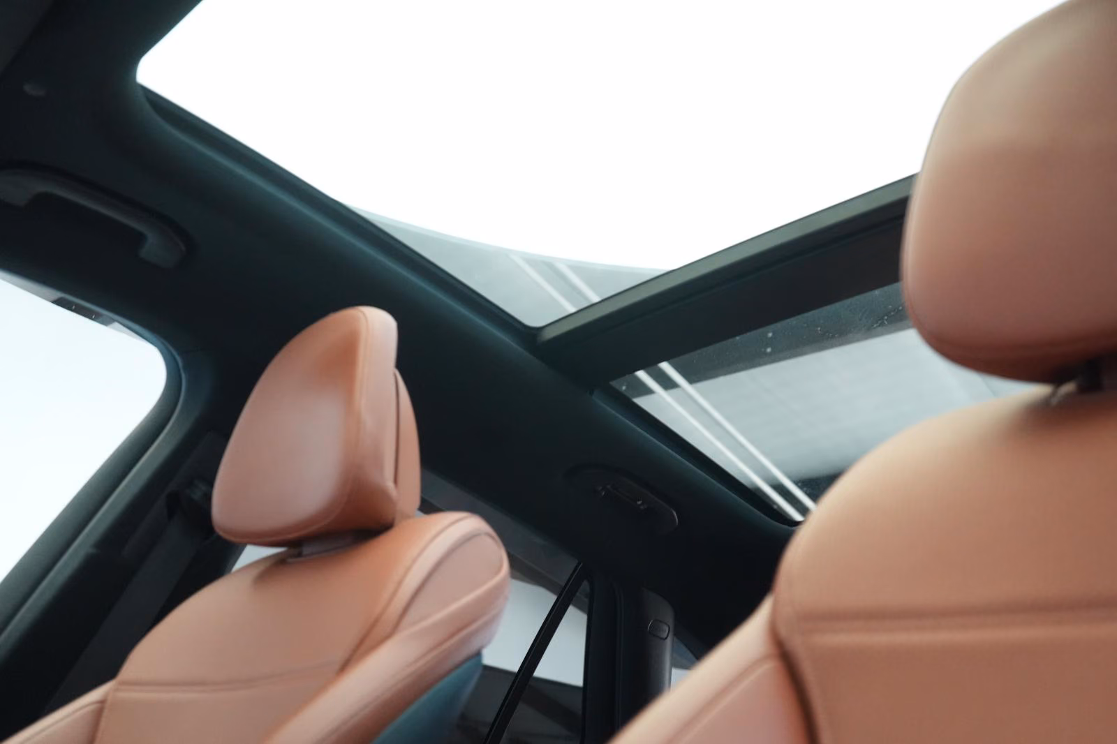 (B-678) Mercedes-Benz GLC 220 d 4Matic 9G-Tronic Avantgarde Distroni - Image 11