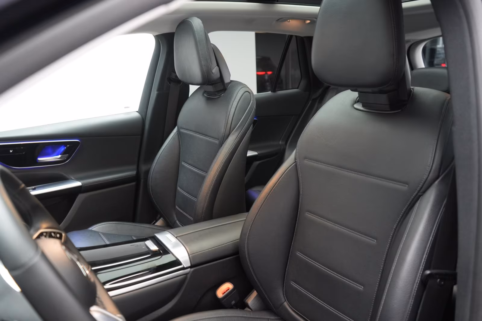 (B-398) Mercedes-Benz GLC 300 de 4Matic 9G-Tronic Avantgarde Leder/Dis - Image 8
