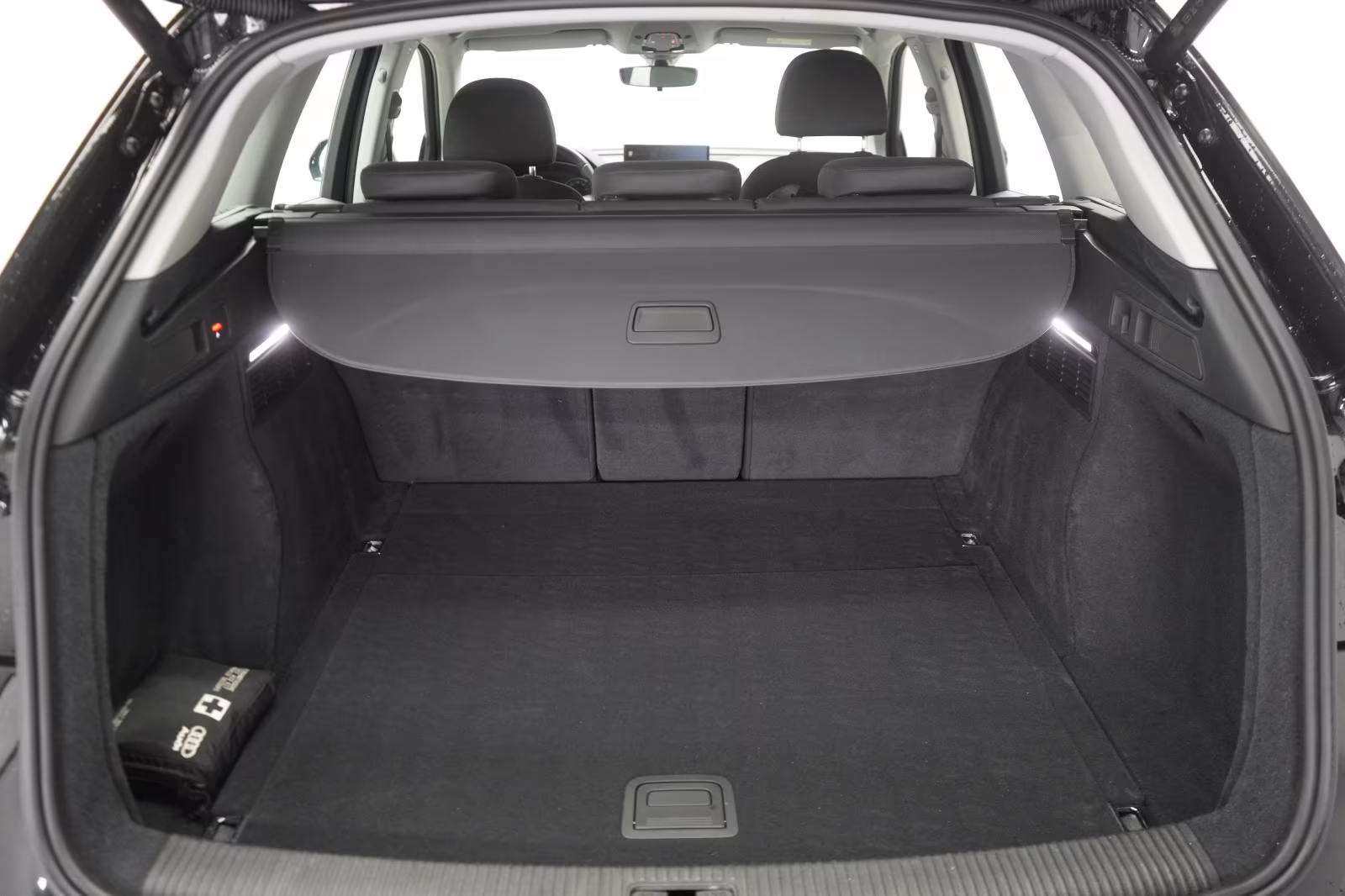 (B-688) Audi Q5 40 TDI quattro S tronic CarPlay/Temp/A - Image 22