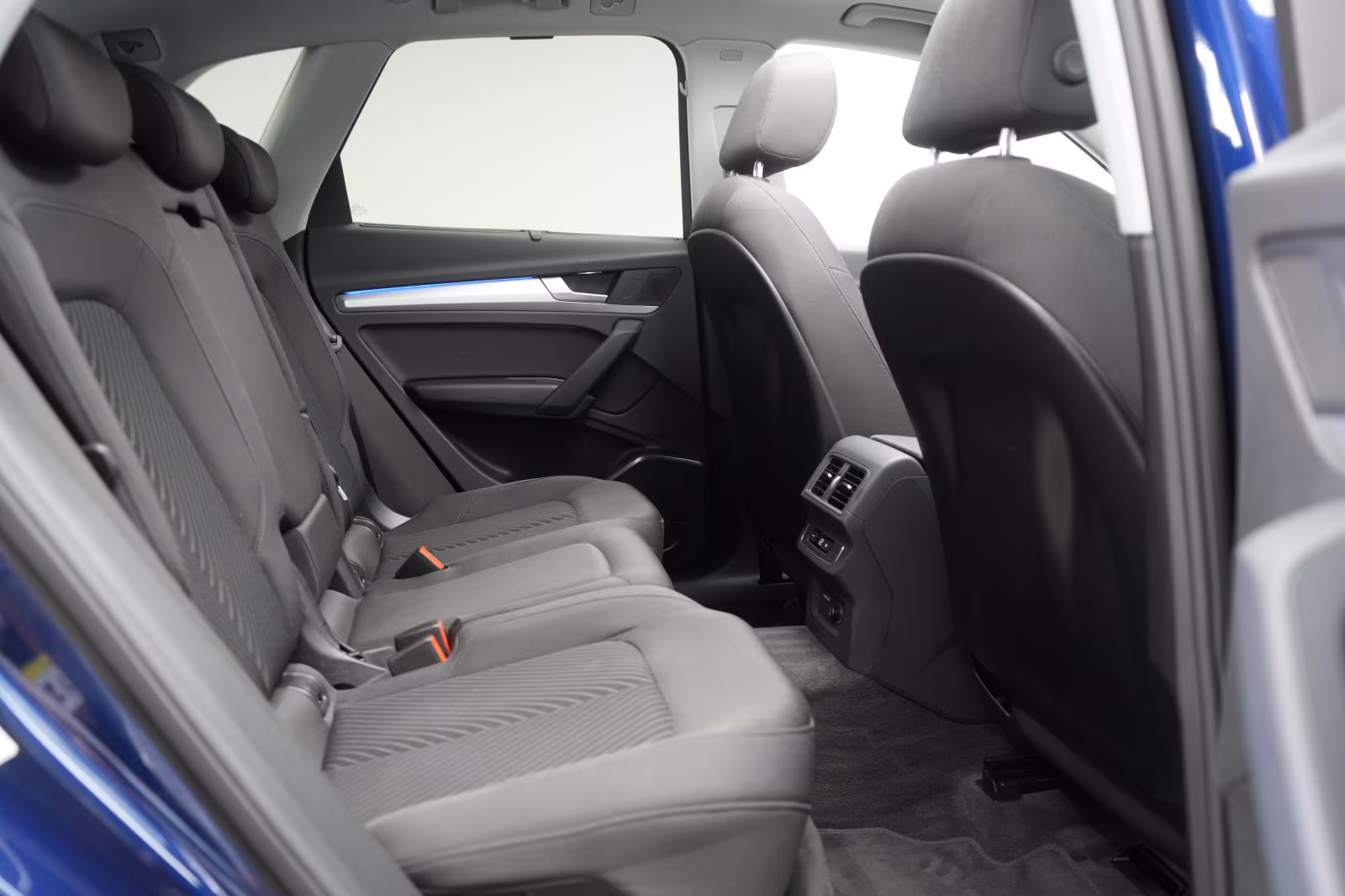(B-072) Audi Q5(Hybrid) 50 TFSIe quattro S tronic advanced - Image 11