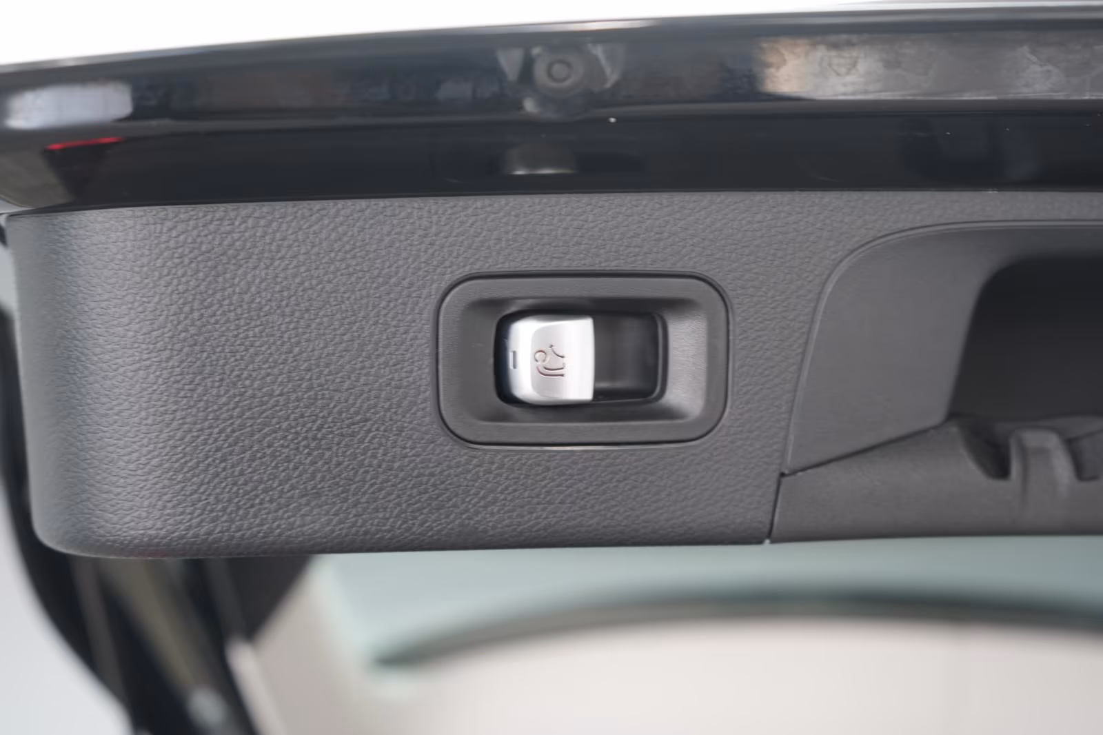 (B-041) Mercedes-Benz GLC 220 d 4Matic 9G-Tronic Leder/Temp/HUD/Ka - Image 25