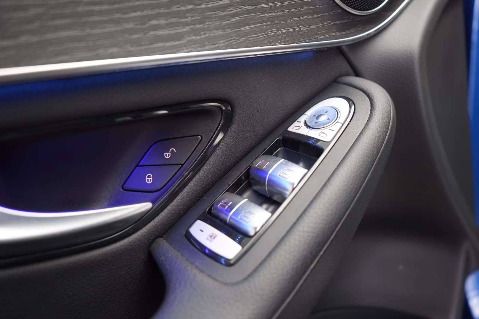 (B-383) Mercedes-Benz GLC 220 d 4Matic 9G-Tronic Leder/Temp/Kamera - Image 15